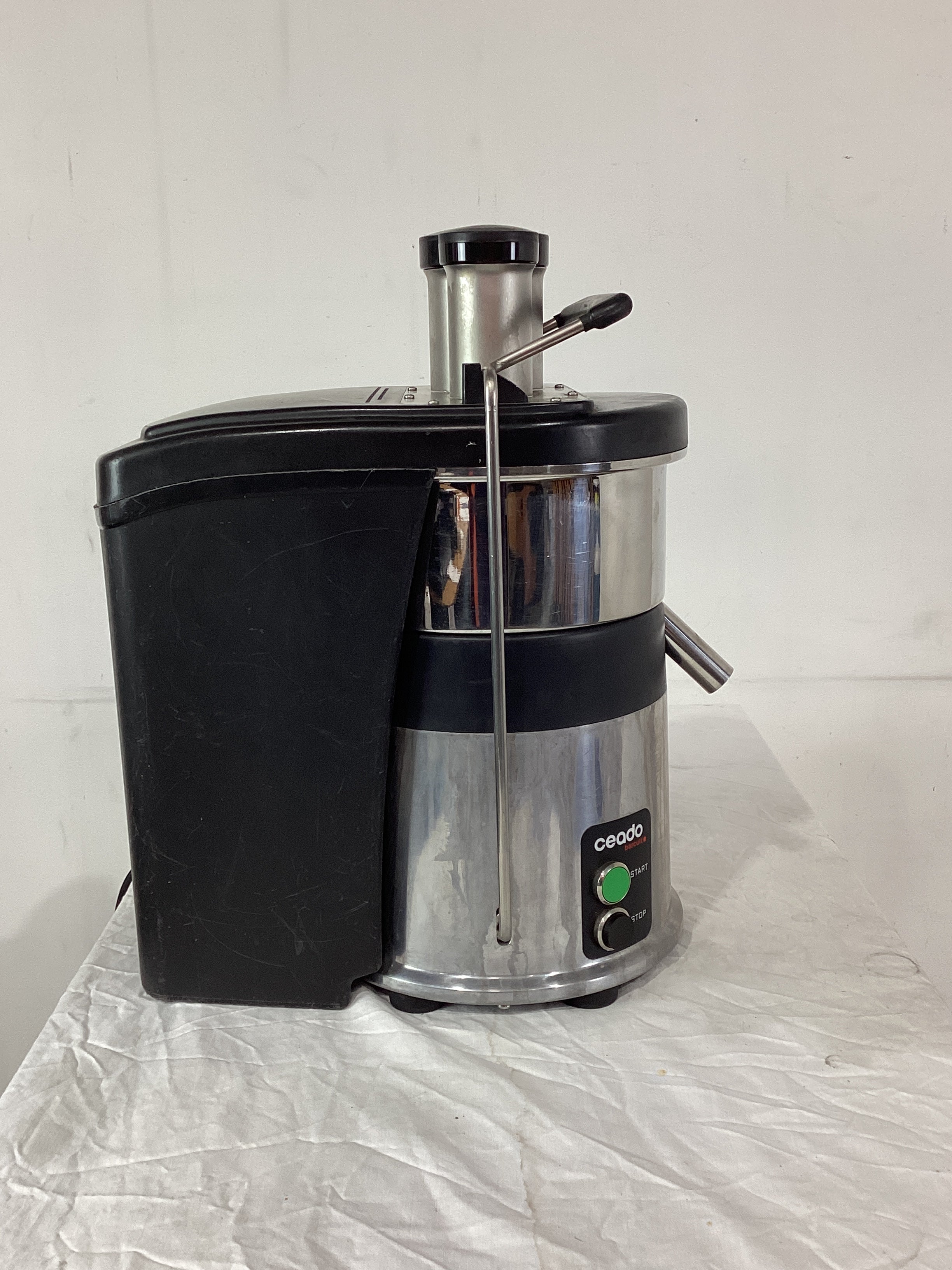 Ceado ES700 Juicer - 825676