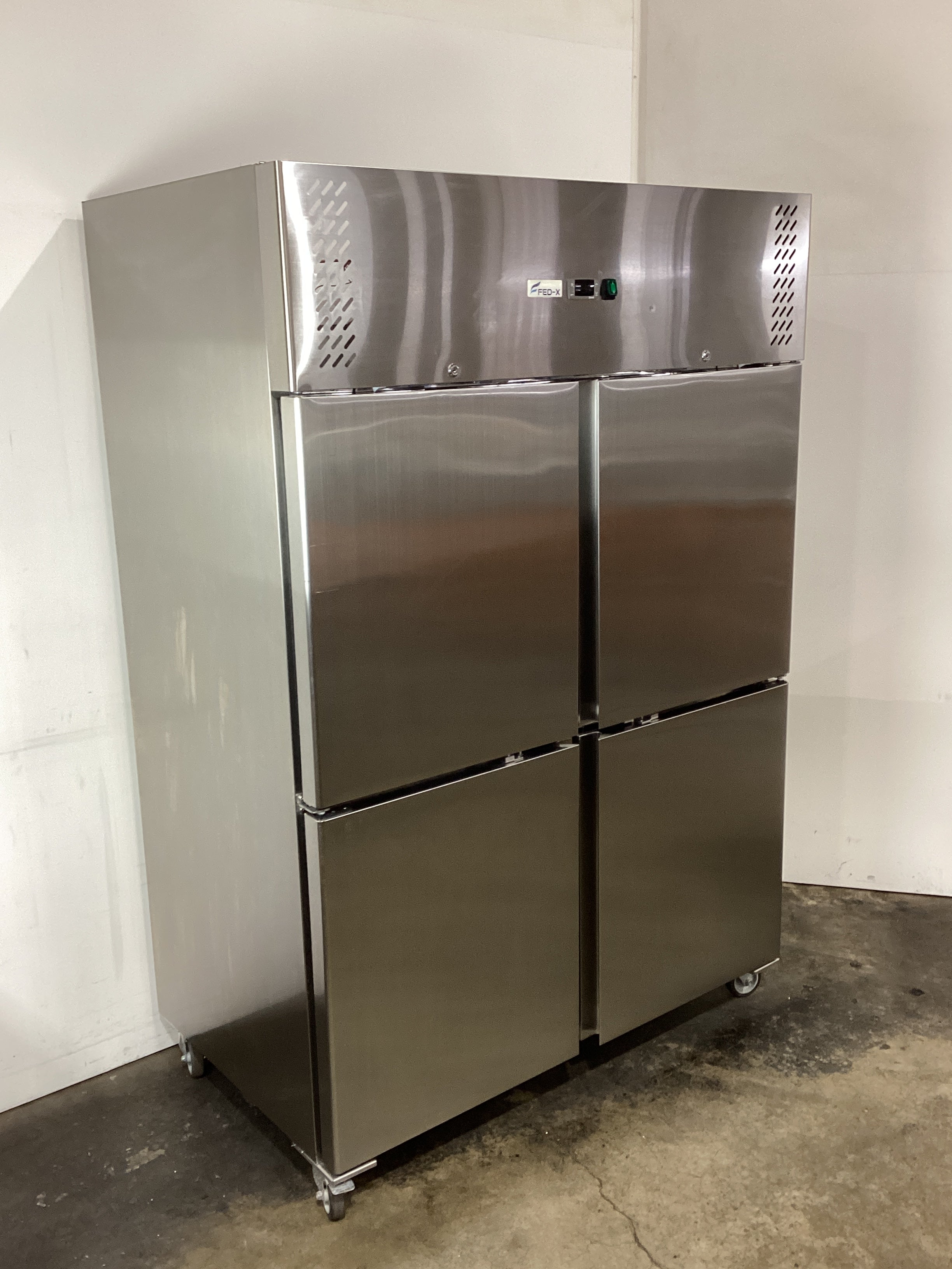 FED-X XURC1200S2V Upright Fridge - 828197