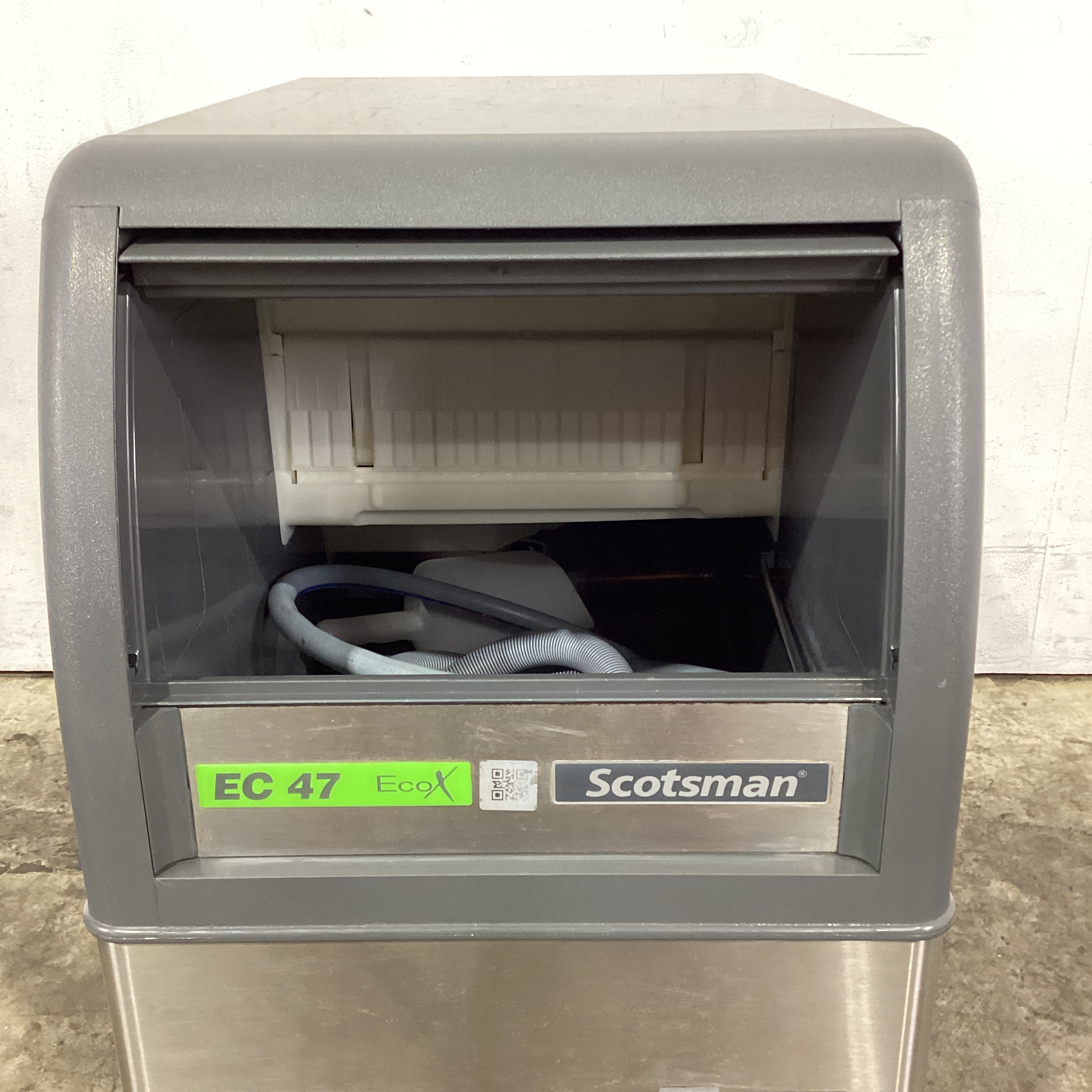 Scotsman ECM 47 AS Ice Machine - 828565