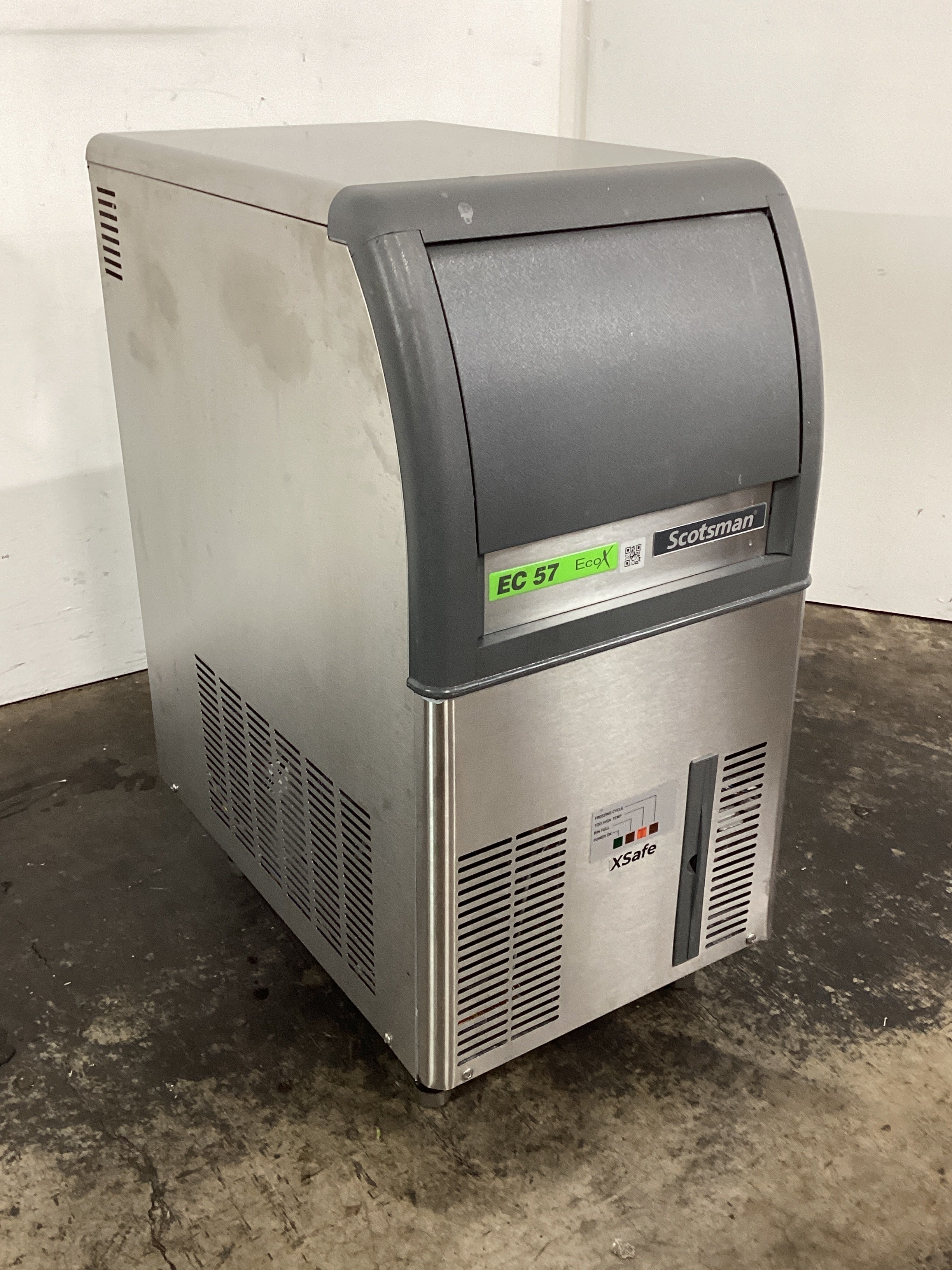 Scotsman ECS 57 AS Ice Machine - 828888