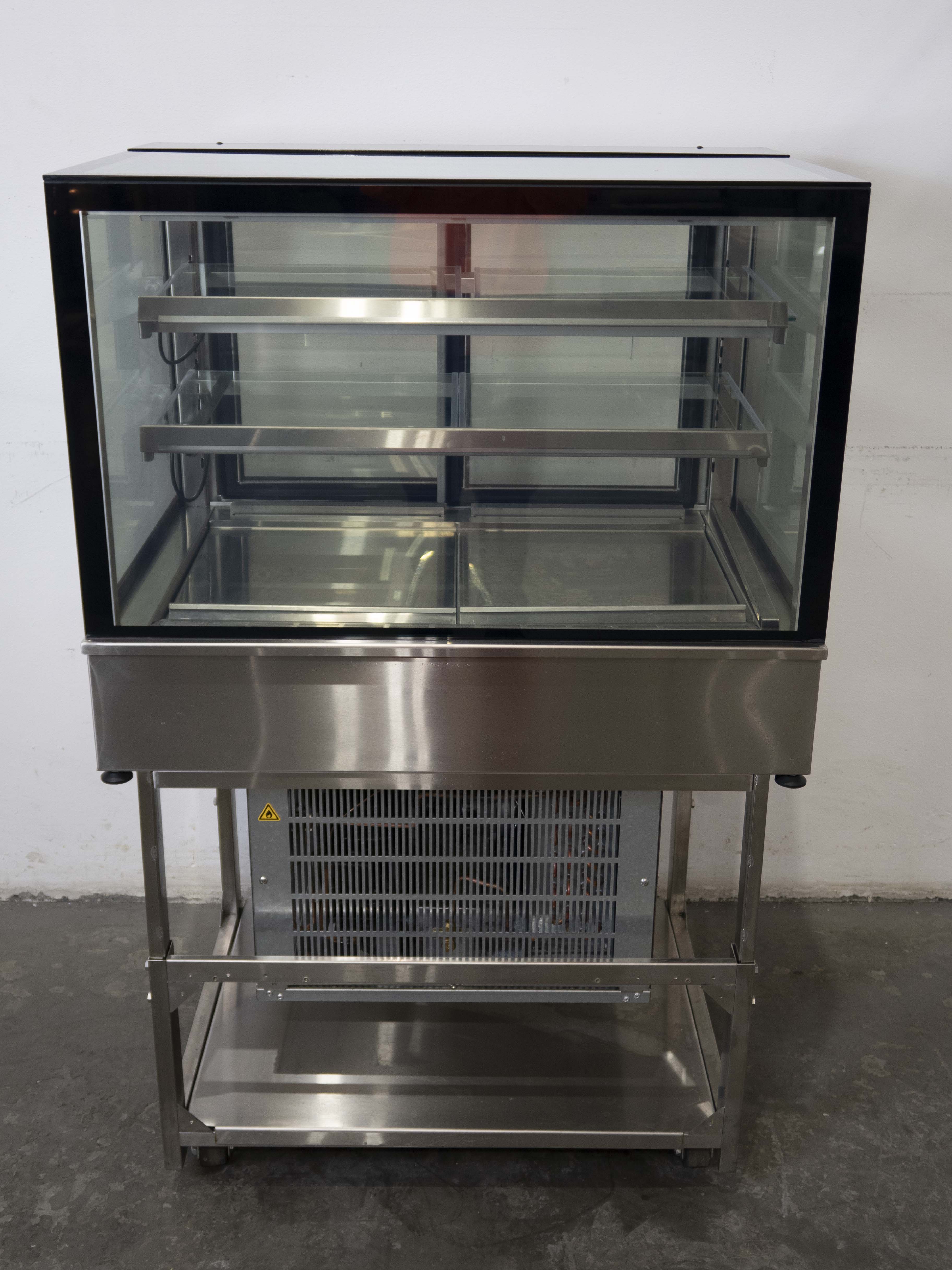 Cossiga GOGRF9R Refrigerated Display Cabinet - 830392