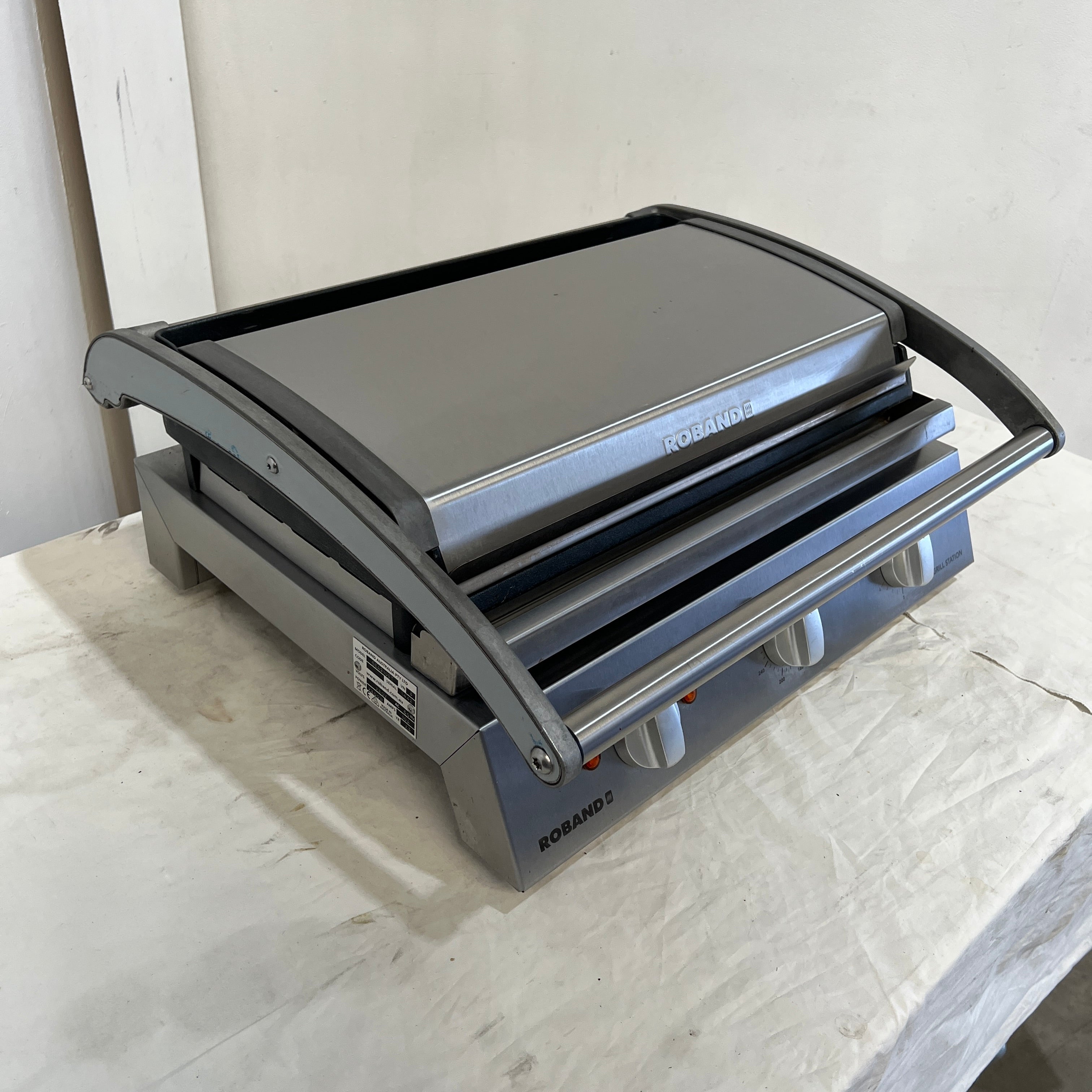 Roband GSA810ST Contact Grill - 831422