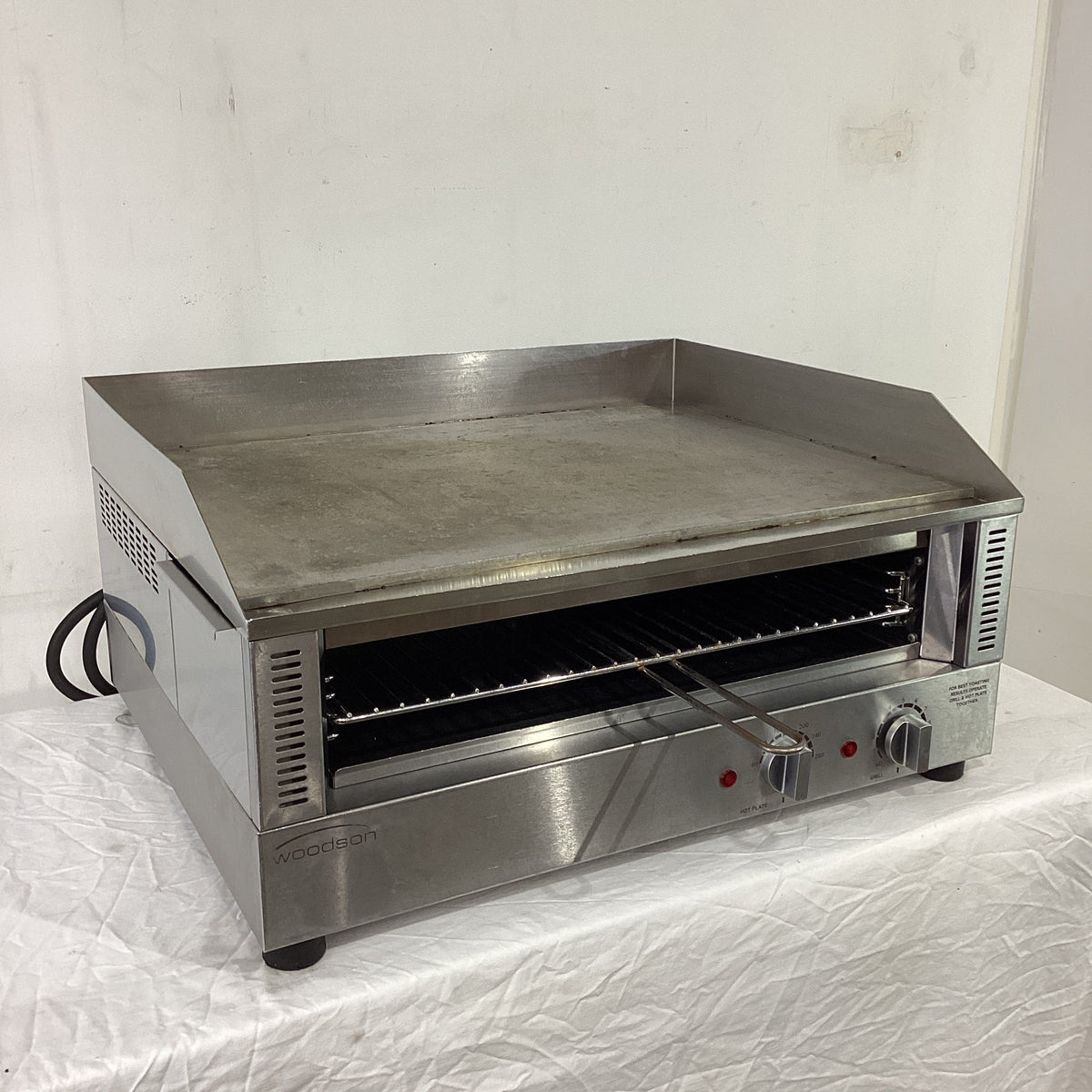 Woodson W.GDT75 Griddle Toaster - 831649
