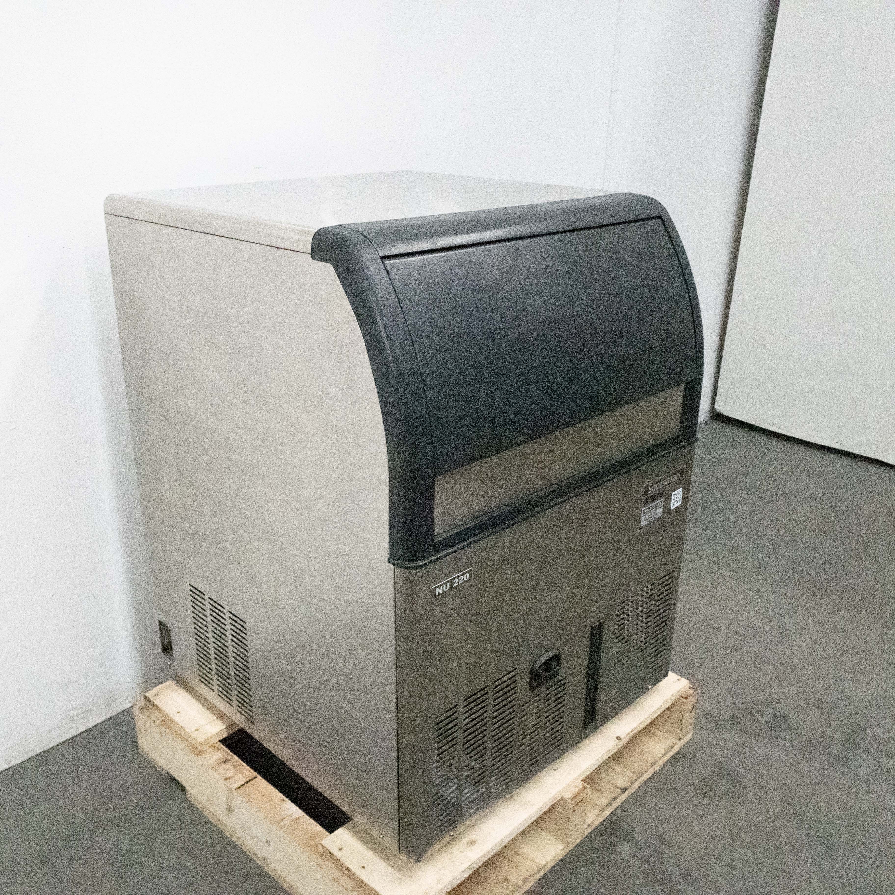 Scotsman NUH 220 AS OX Ice Machine - 831851