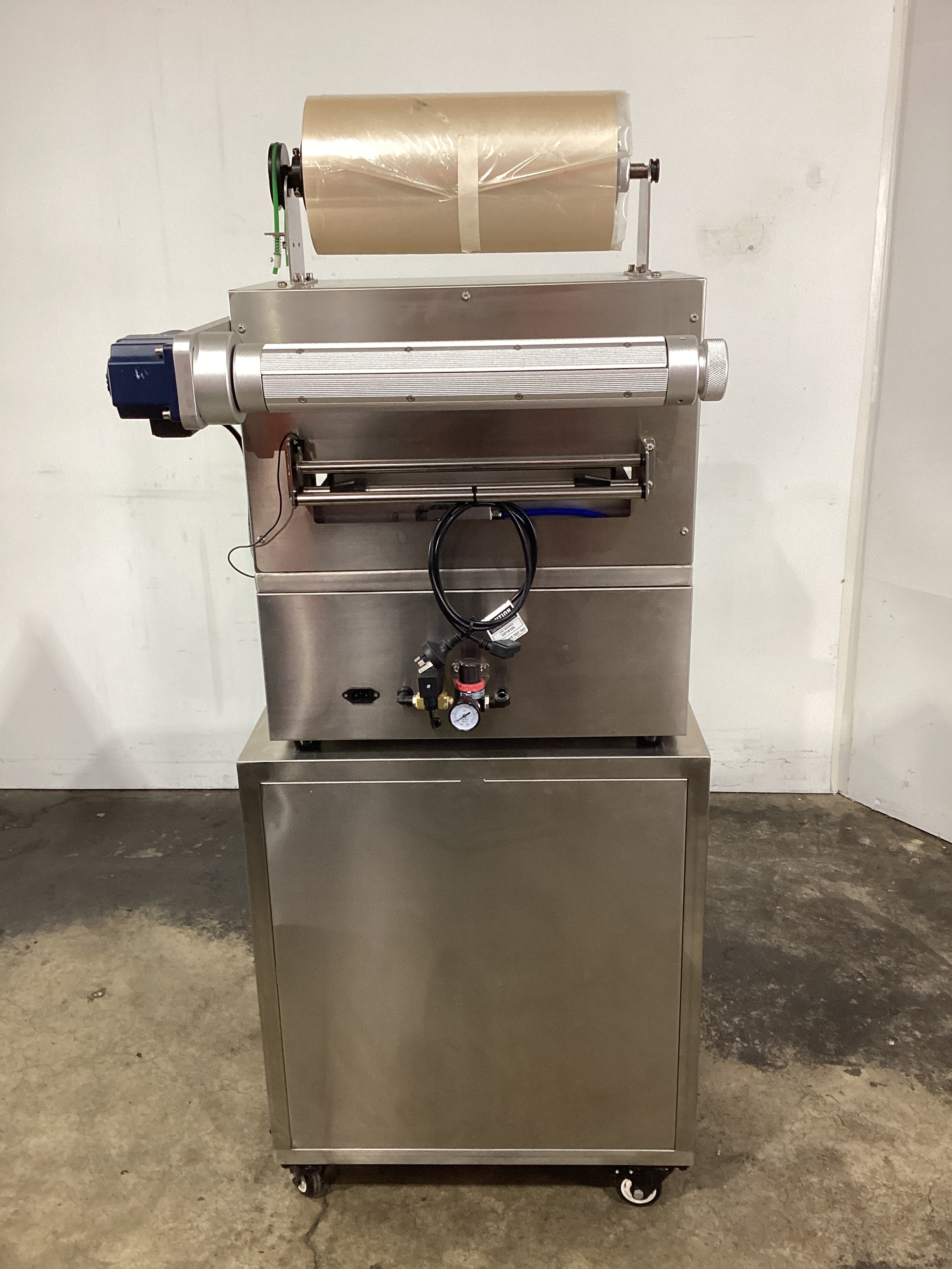 Prepac P300 Semi-Automatic Tray Sealer + Trolley - 896628