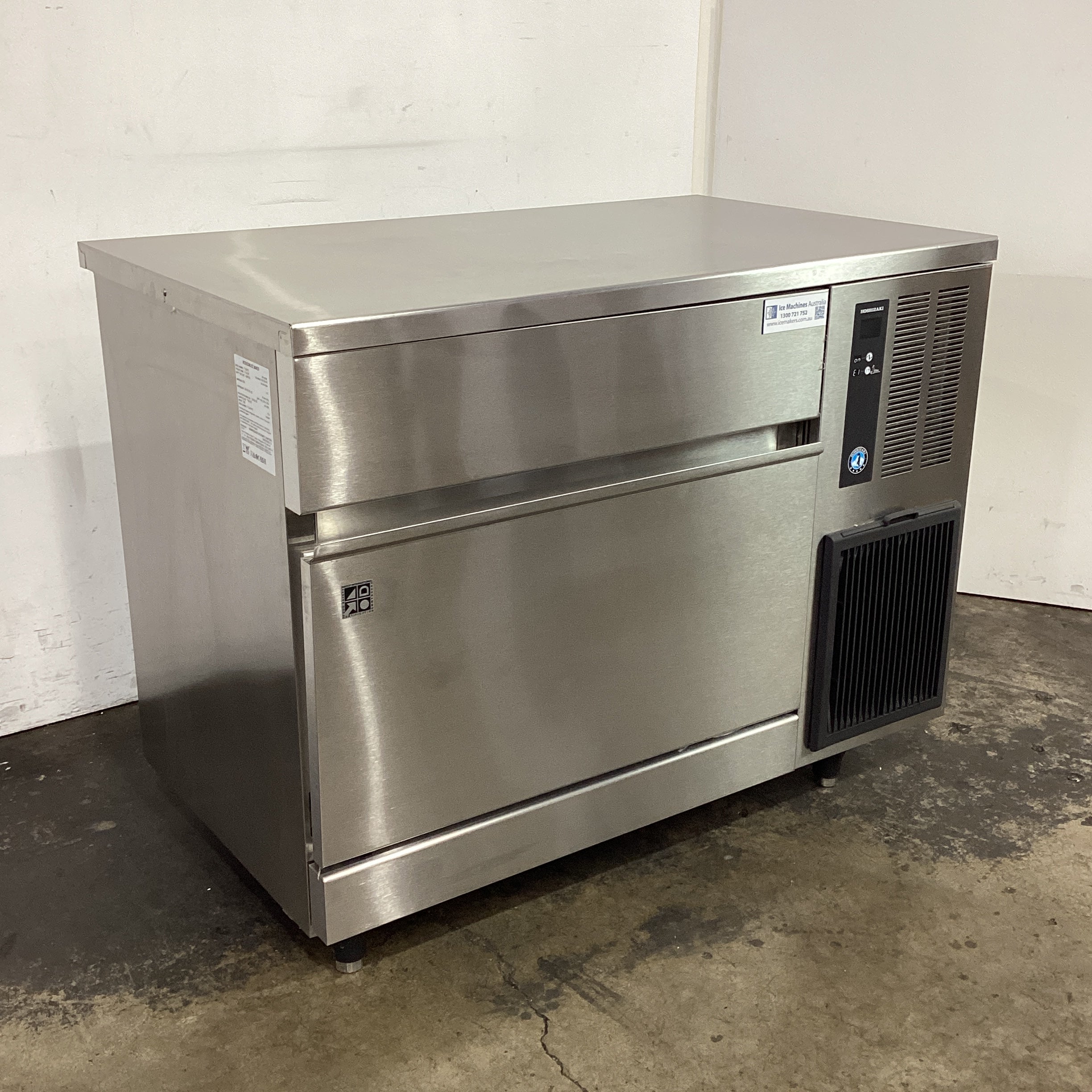 Hoshizaki IM-100CNE Ice Machine - 833660