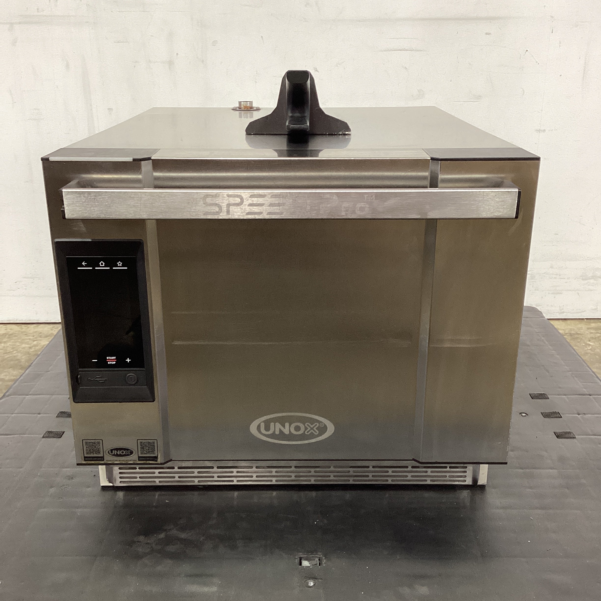 Unox XESW-03HS-MDDN Speed Oven - 834588