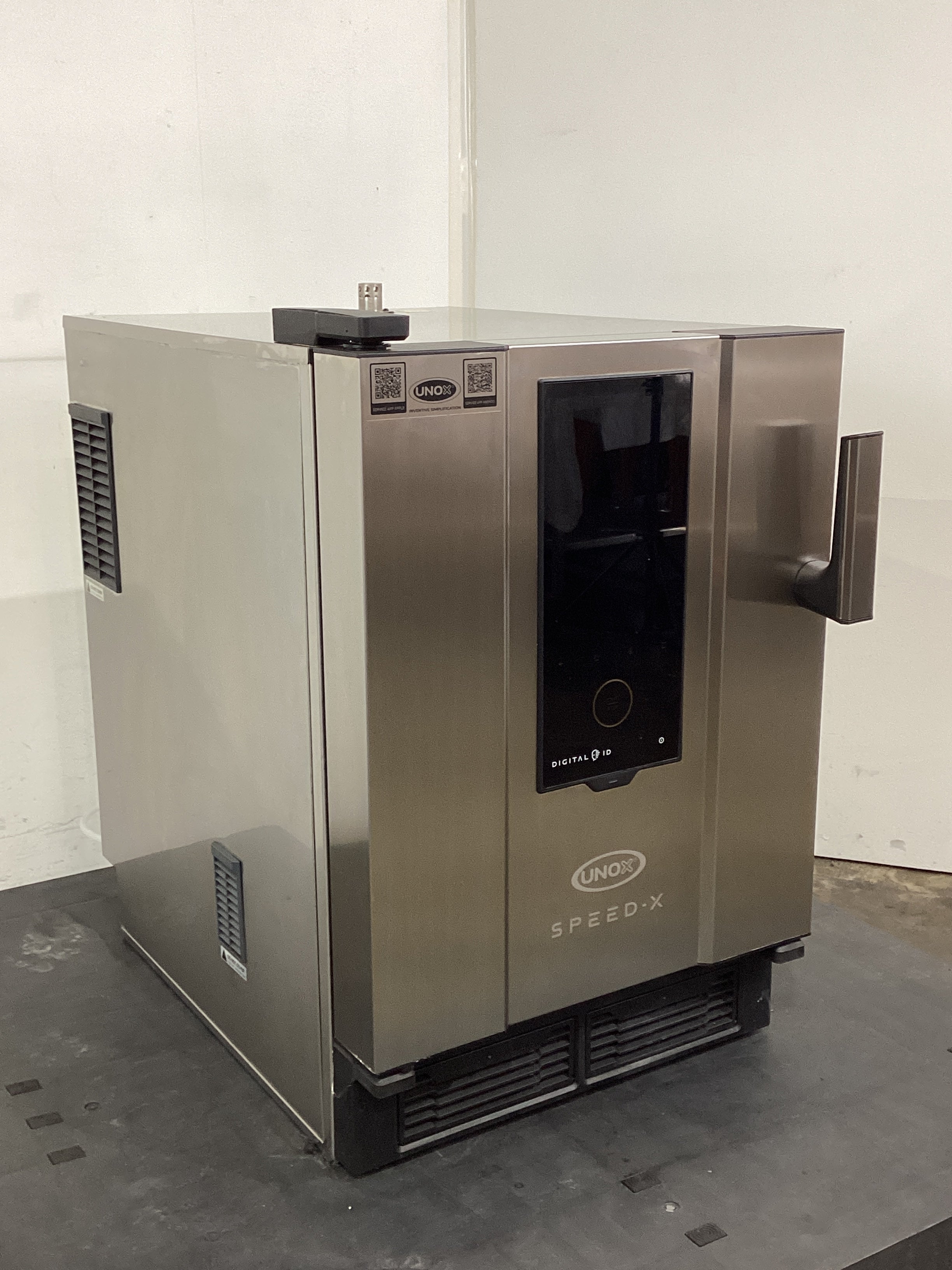 Unox XEPA-0523-EXRN Speed Oven - 835790