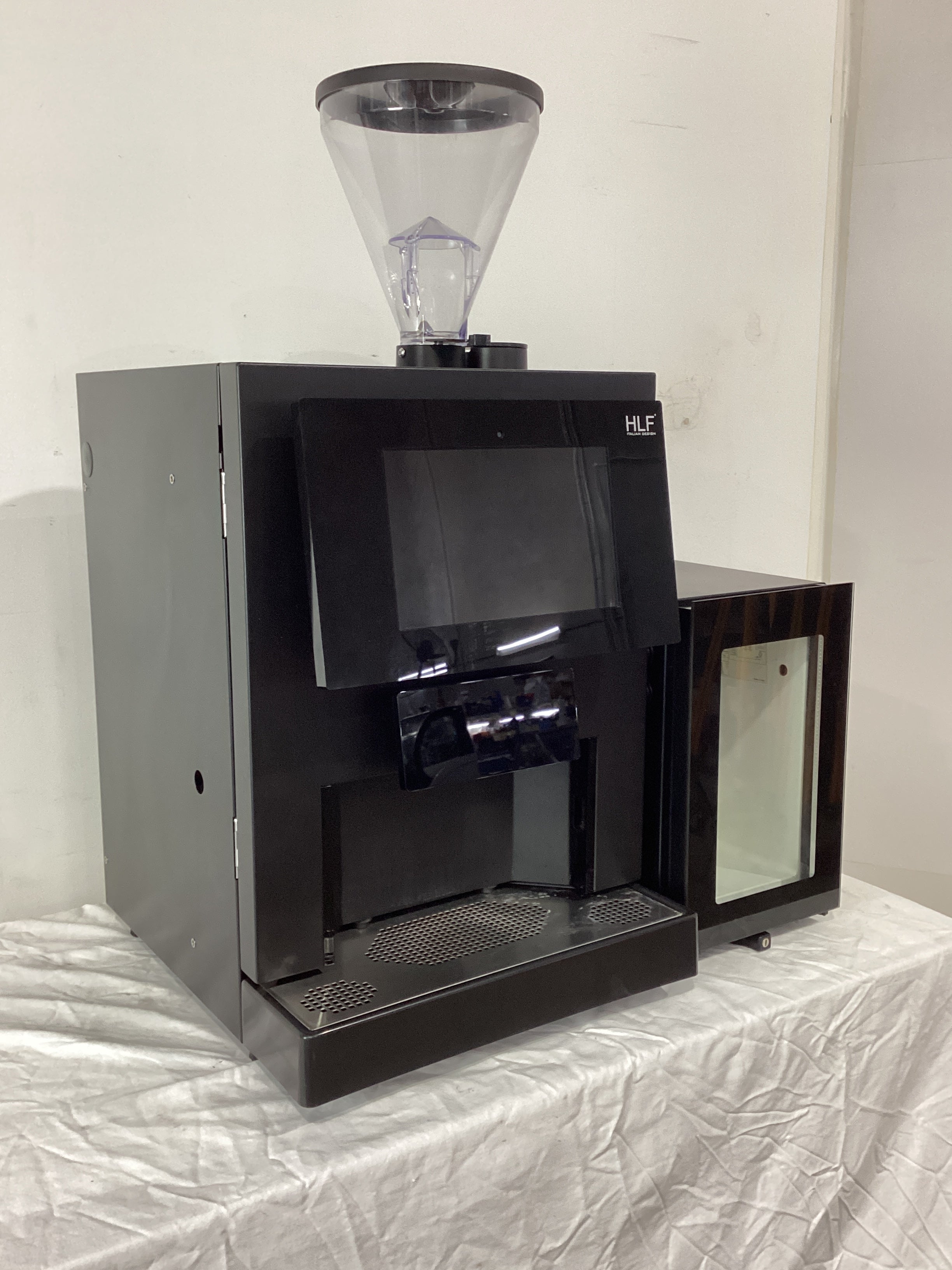 HLF 2700 Automatic Coffee Machine + Milk Fridge - 836868