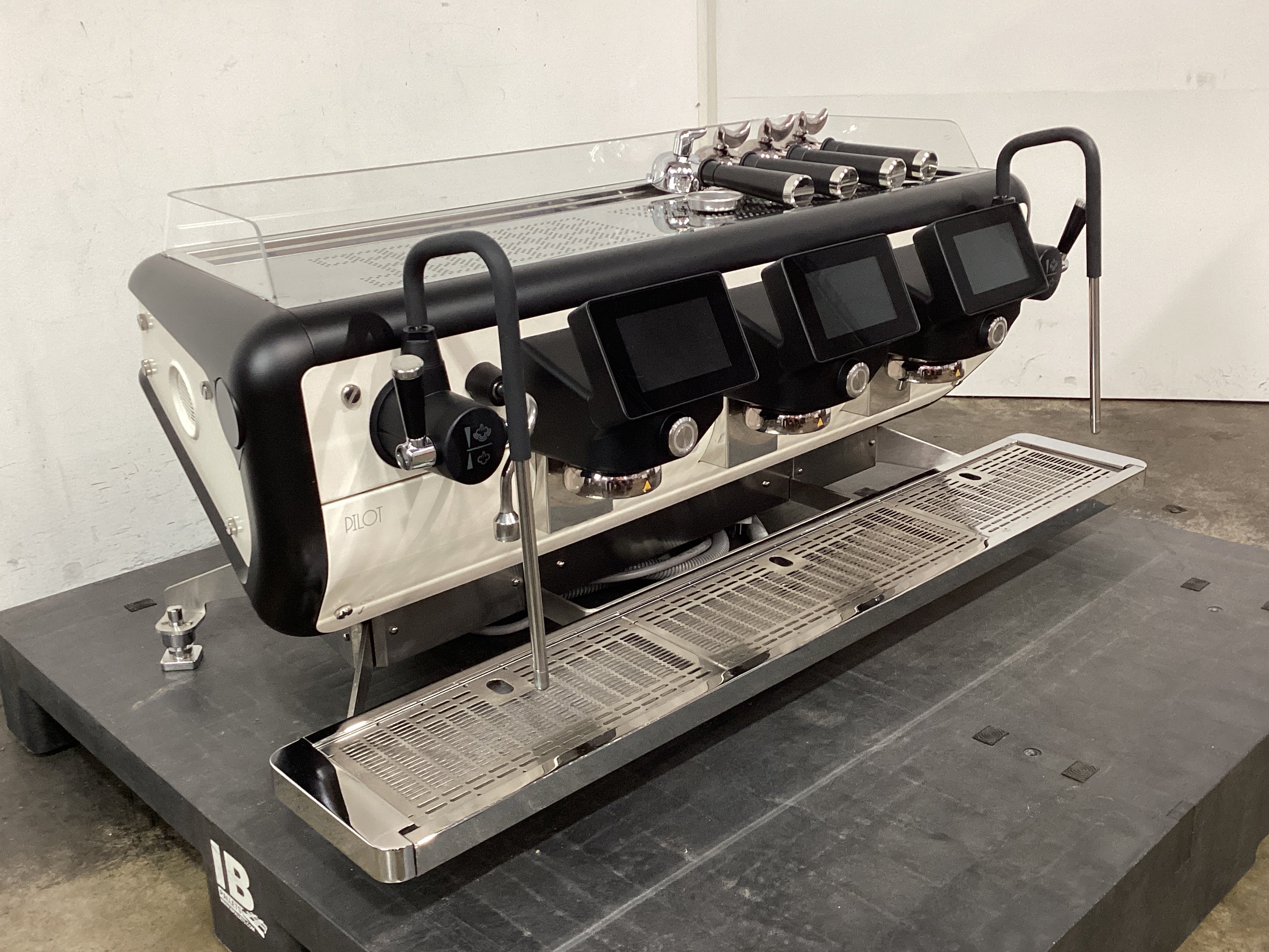 Astoria Pilot SAE./3-S2 3 Group Coffee Machine - 838368