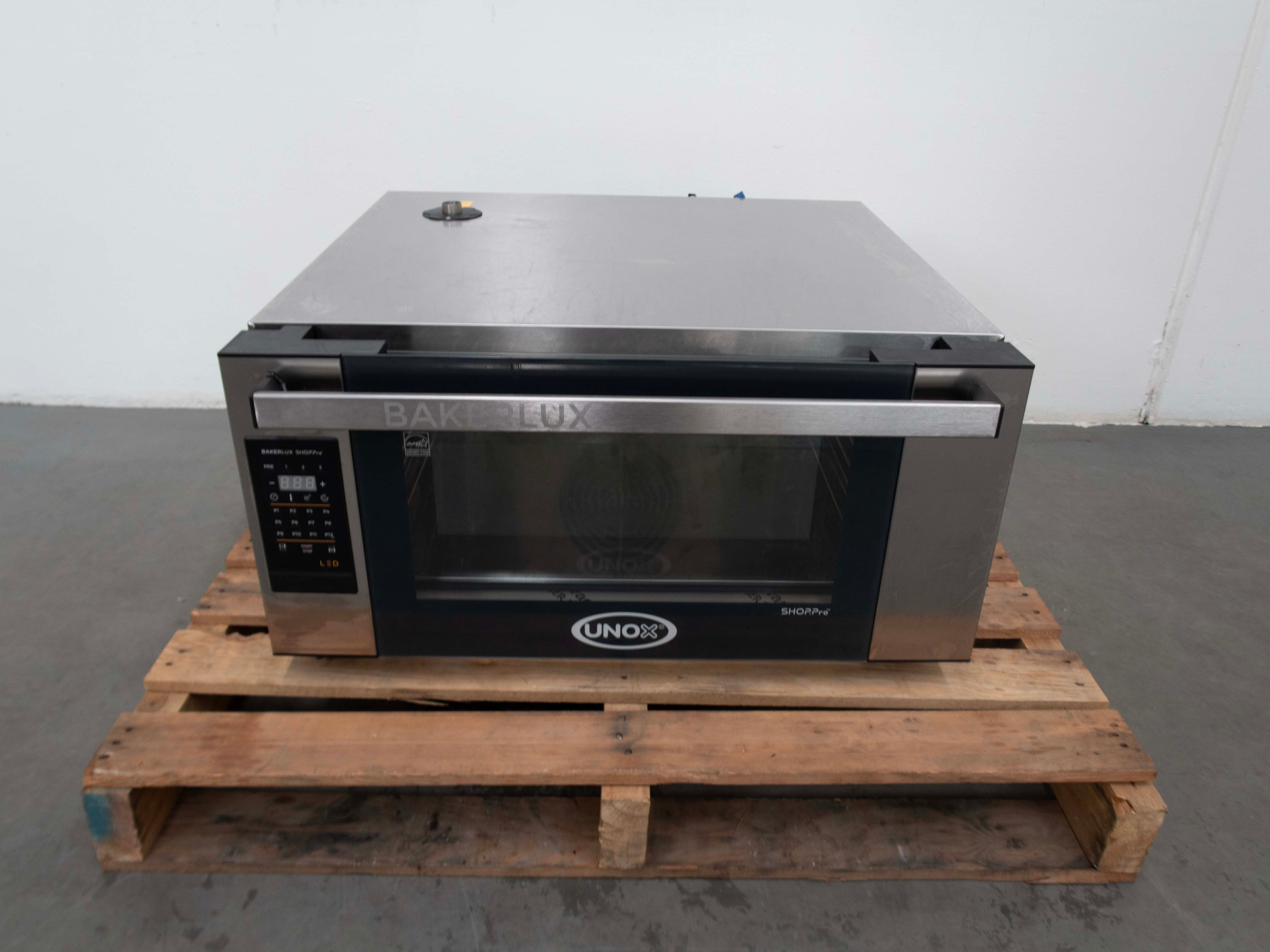 Unox XEFT-03EU-ELDV 3 Tray Convection Oven - 841914