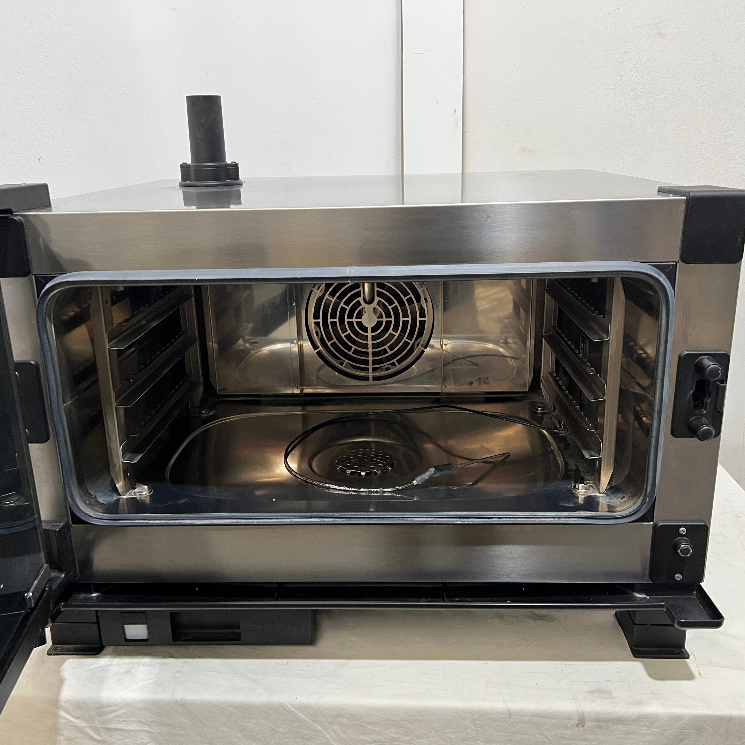 Unox XEVC-0311-EPRM Combi Oven with Reverse Osmosis System - 887893