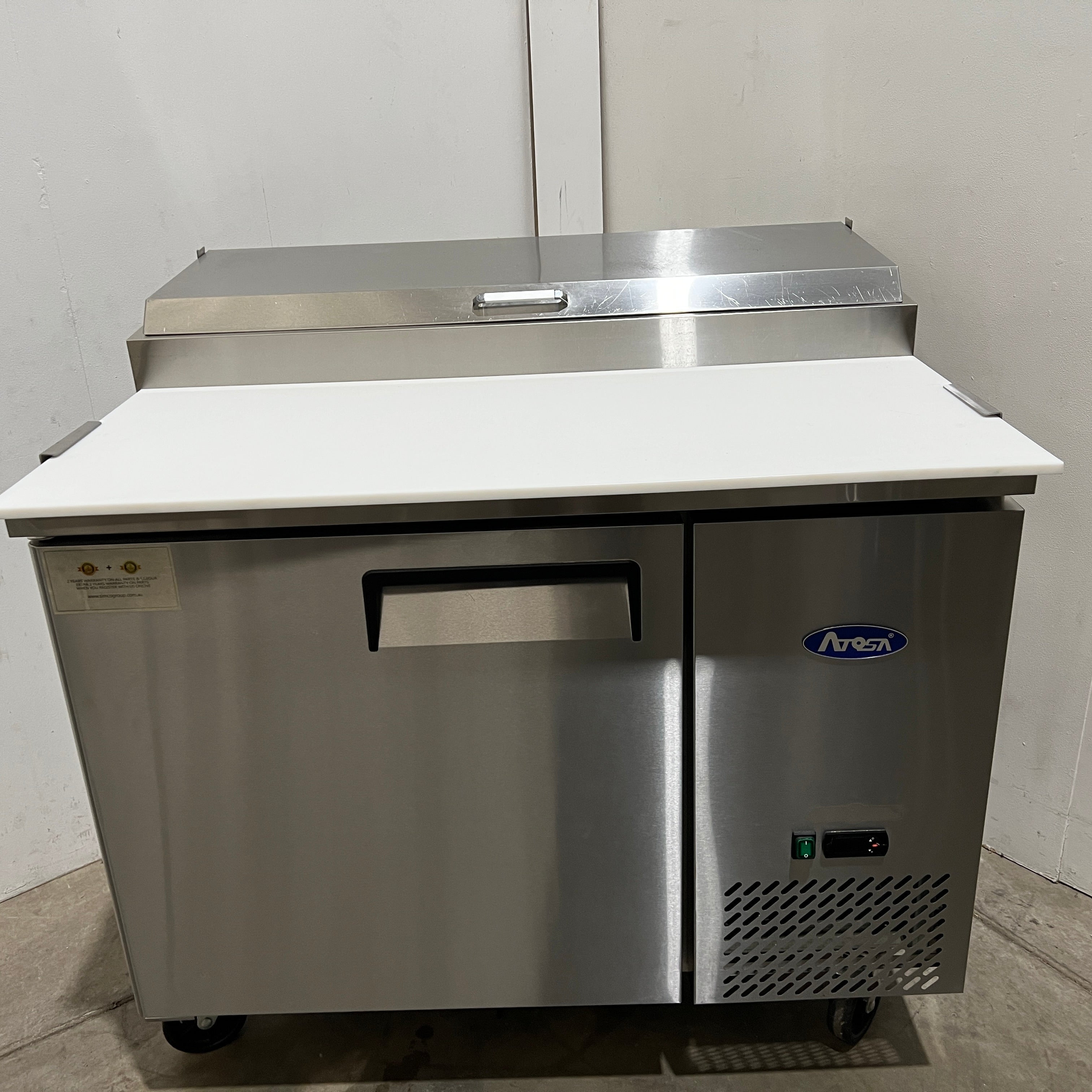 Atosa MPF8201GR Sandwich Prep Bench - 843290