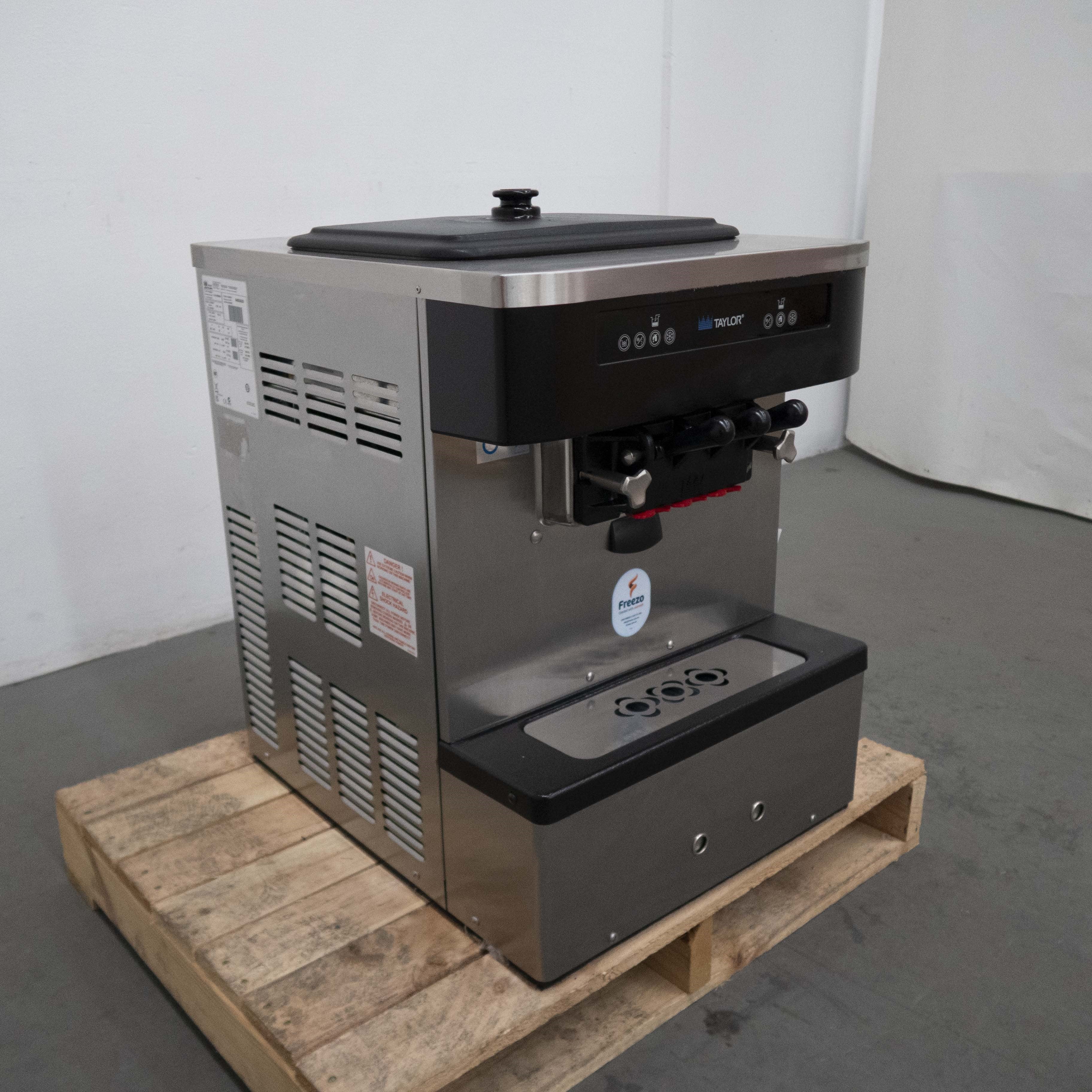 Taylor C161-40 Soft Serve Machine - 843825