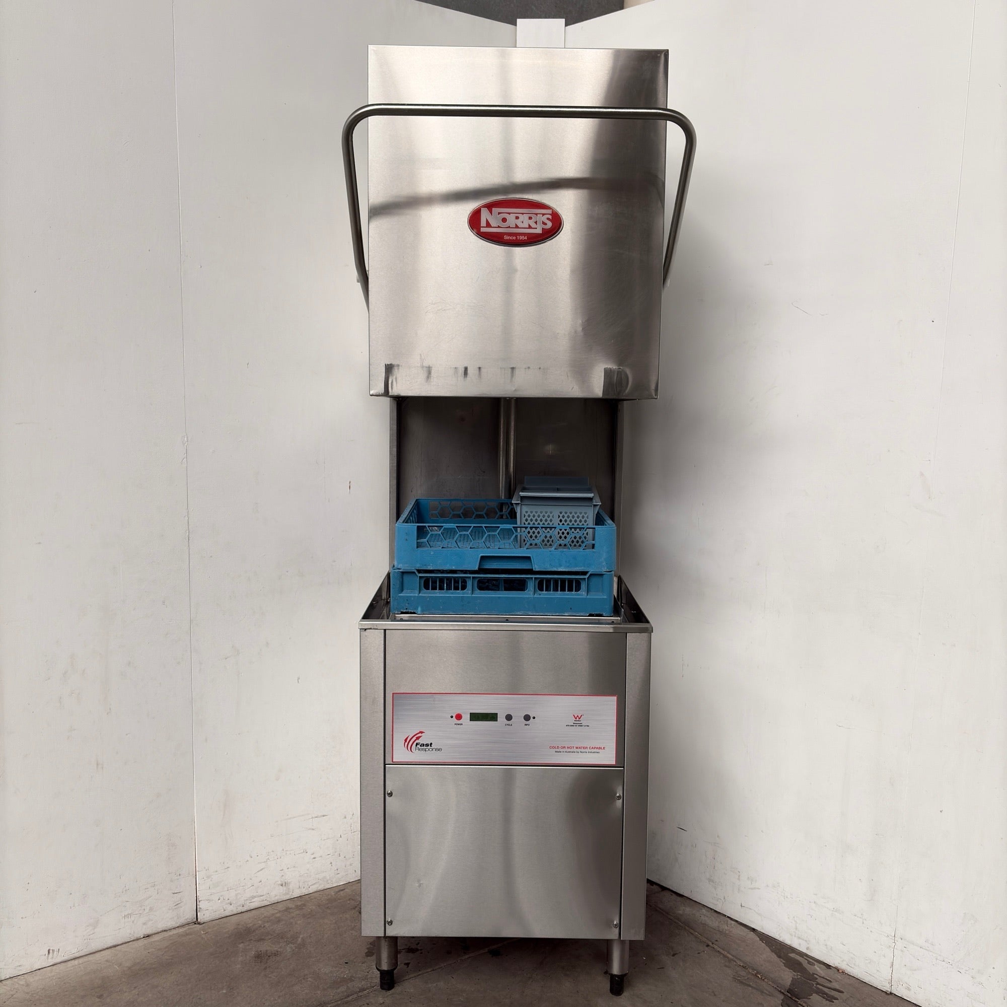 Norris AP750 Passthrough Dishwasher - 844140