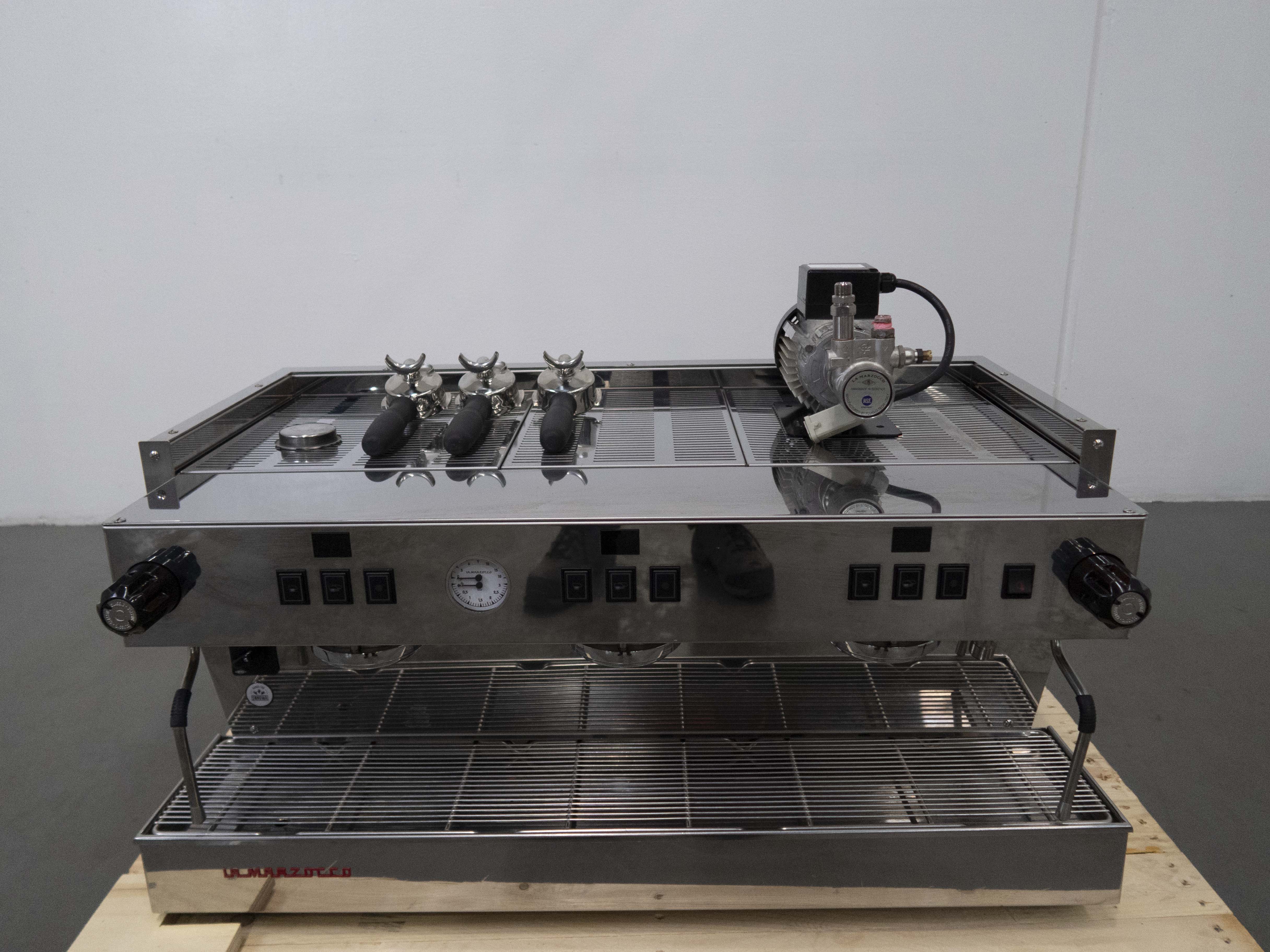 La Marzocco Linea Classic S 3 Group Coffee Machine - 844195