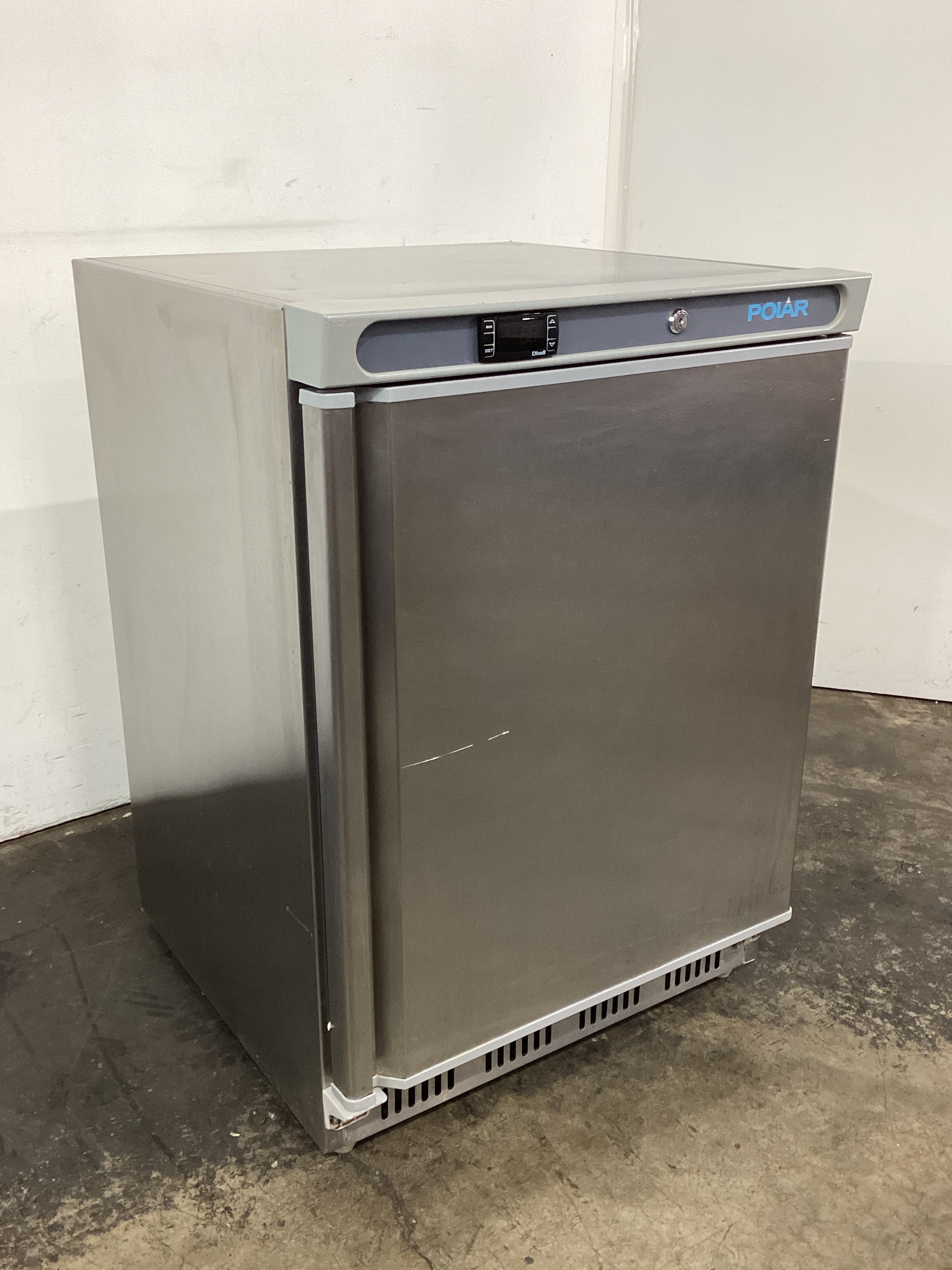 Polar CD081-A-02 Underbench Freezer - 844632