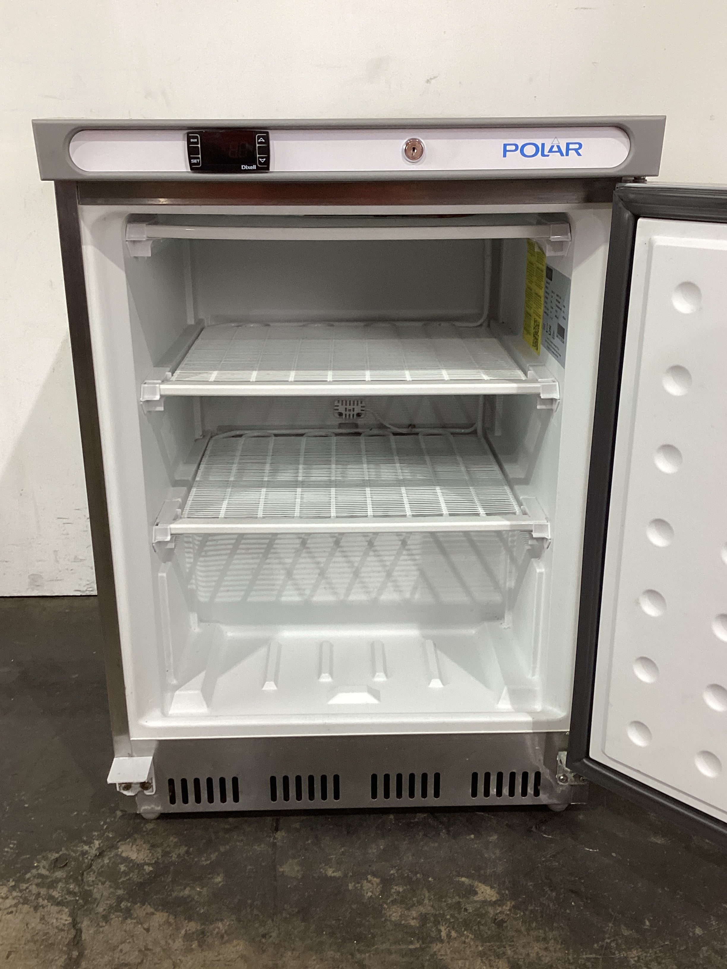 Polar CD081-A-02 Underbench Freezer - 844635