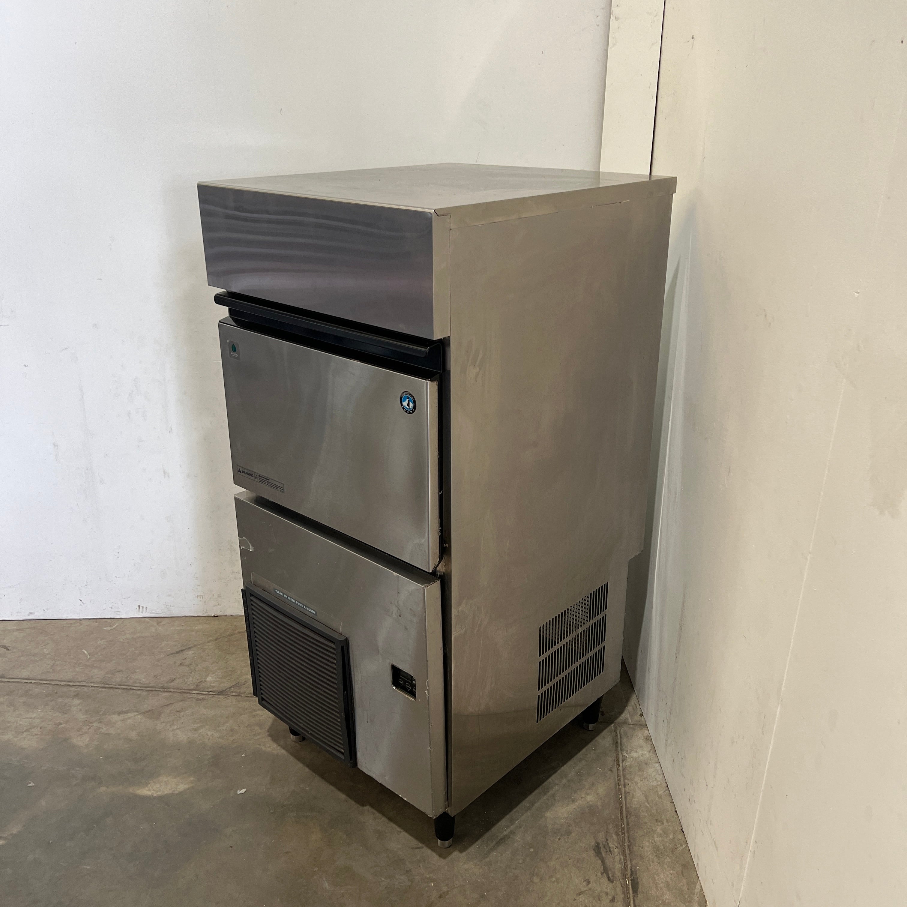 Hoshizaki KM-140C Ice Machine - 844878