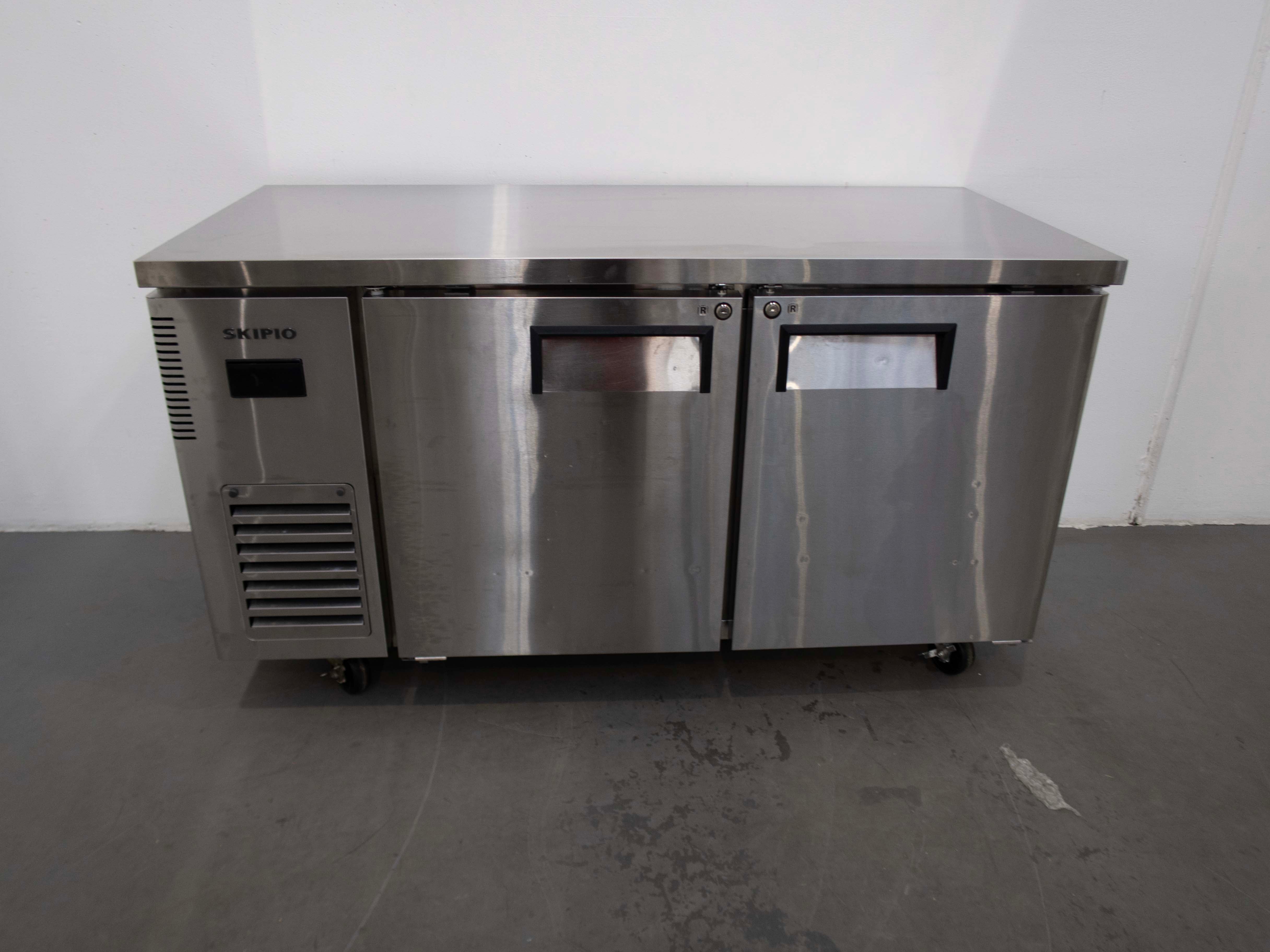 Skipio SUR15-2 Undercounter Fridge - 845860