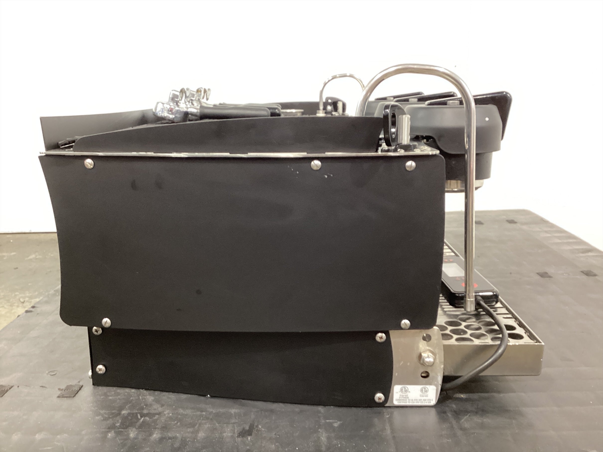 Synesso S300 3 Group Coffee Machine - 846062