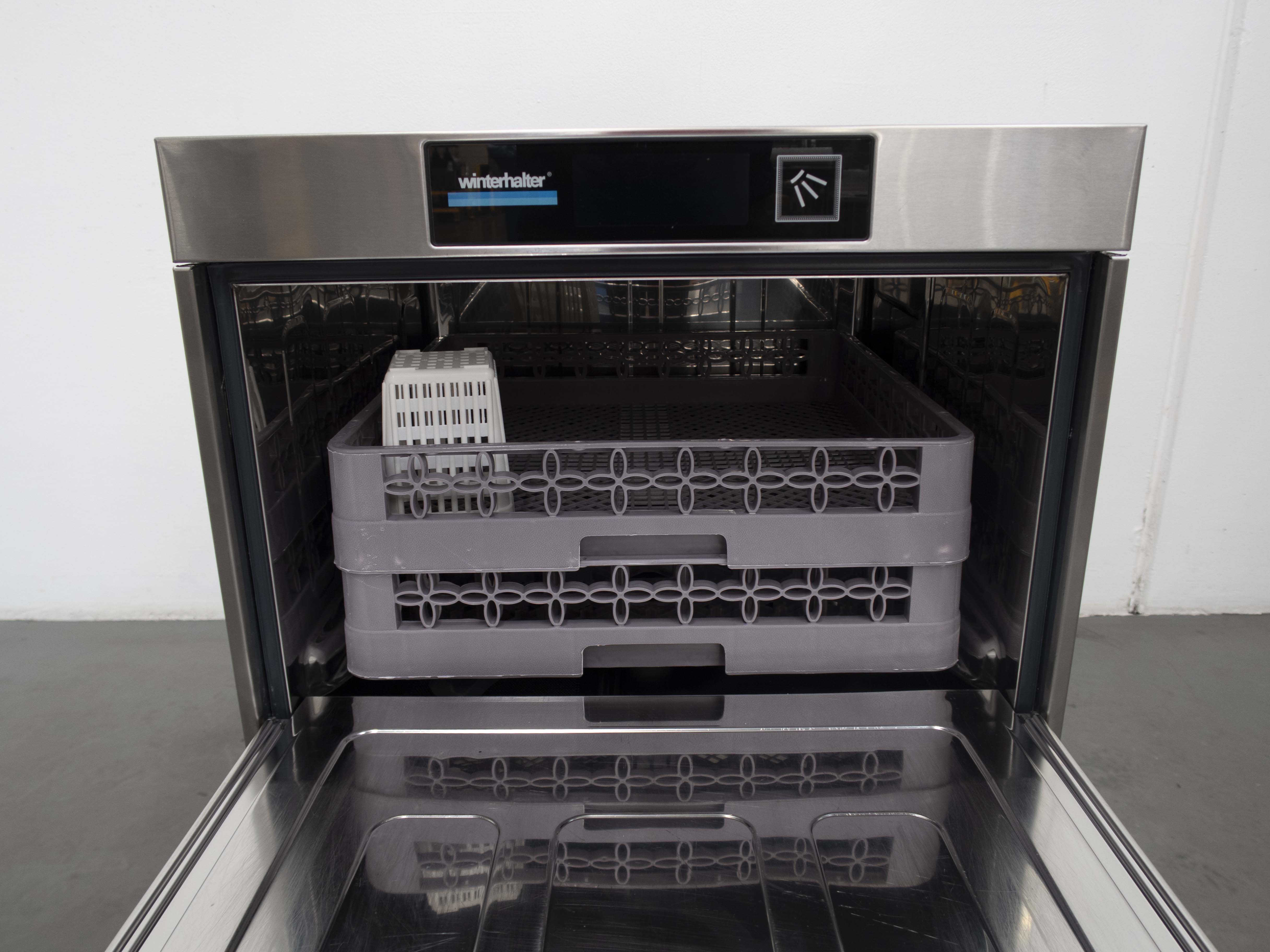 Winterhalter UC-M Undercounter Dishwasher - 846701