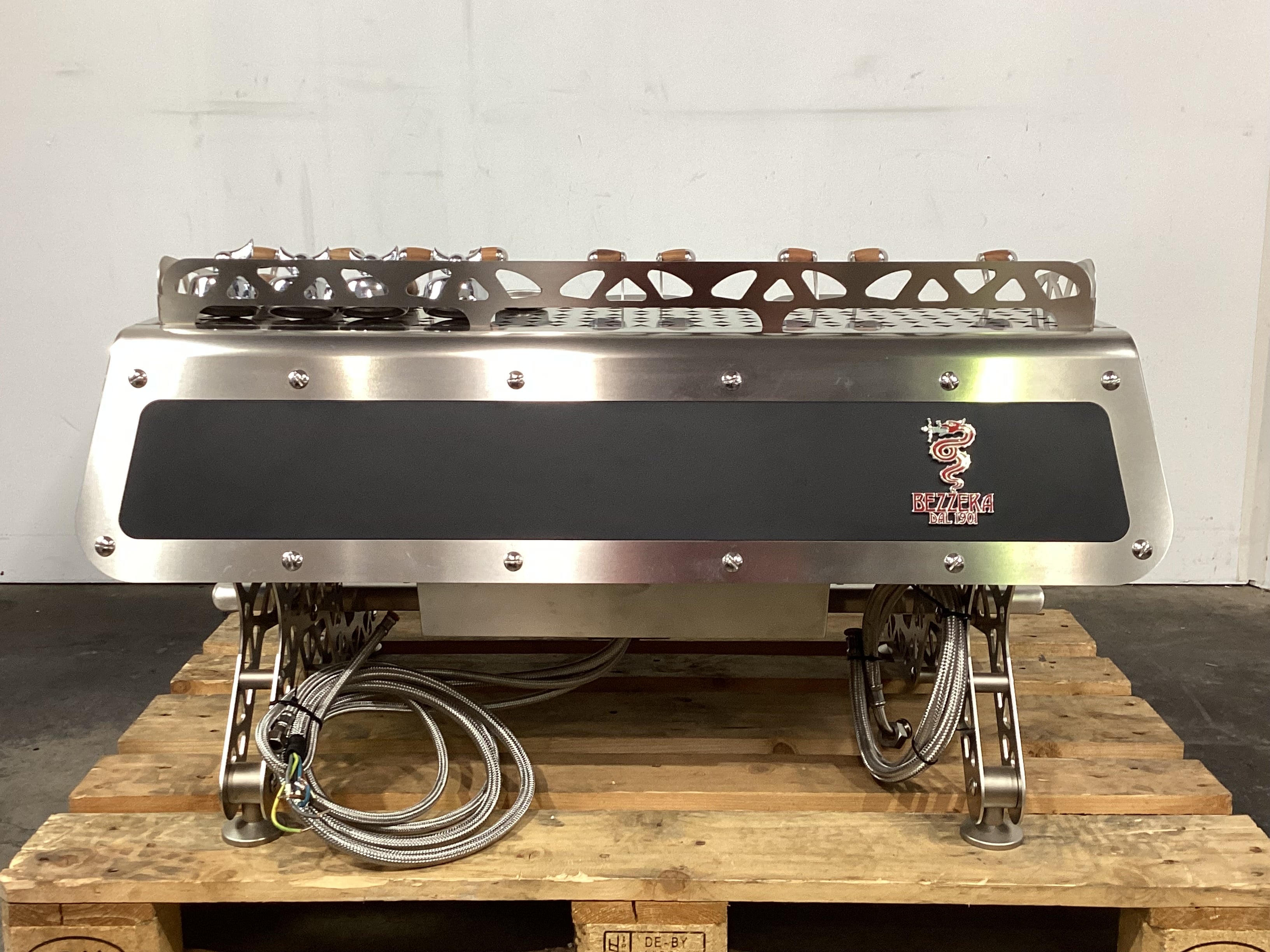 Bezzera Victoria De Brewing Profile 3 Group Coffee Machine - 847922