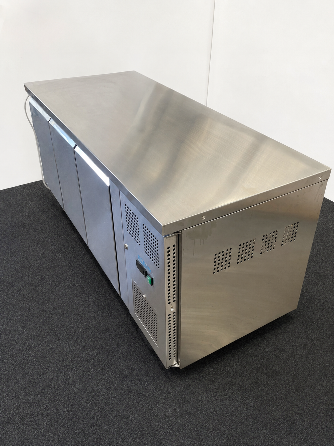 Polar G597-A Undercounter Fridge - 848346