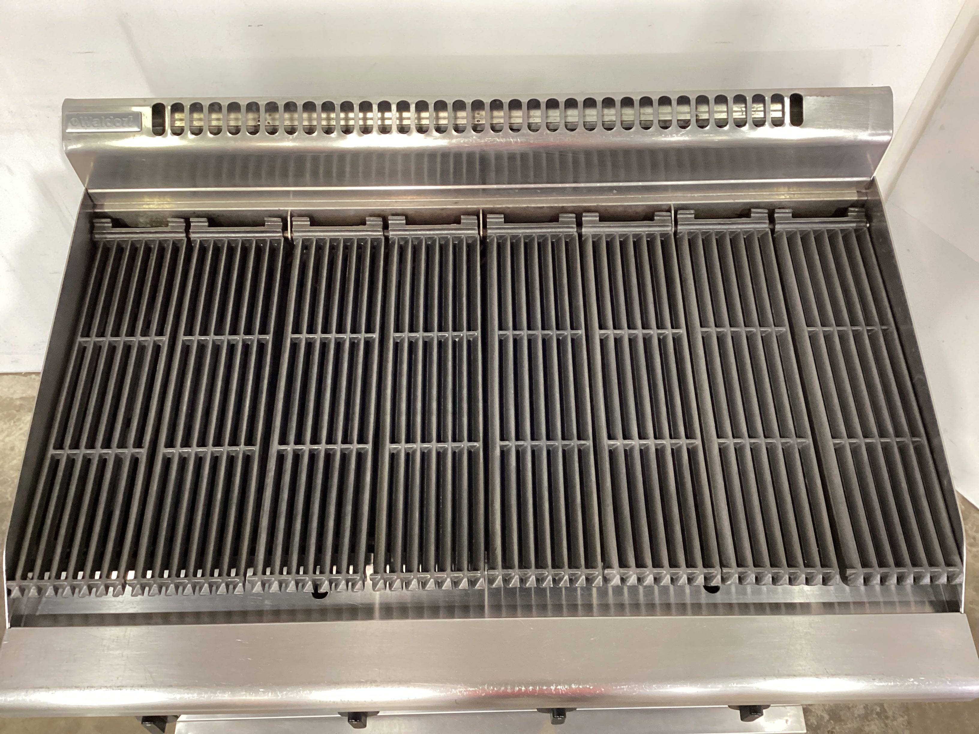 Waldorf CH8120G-L Gas Chargrill - 849389
