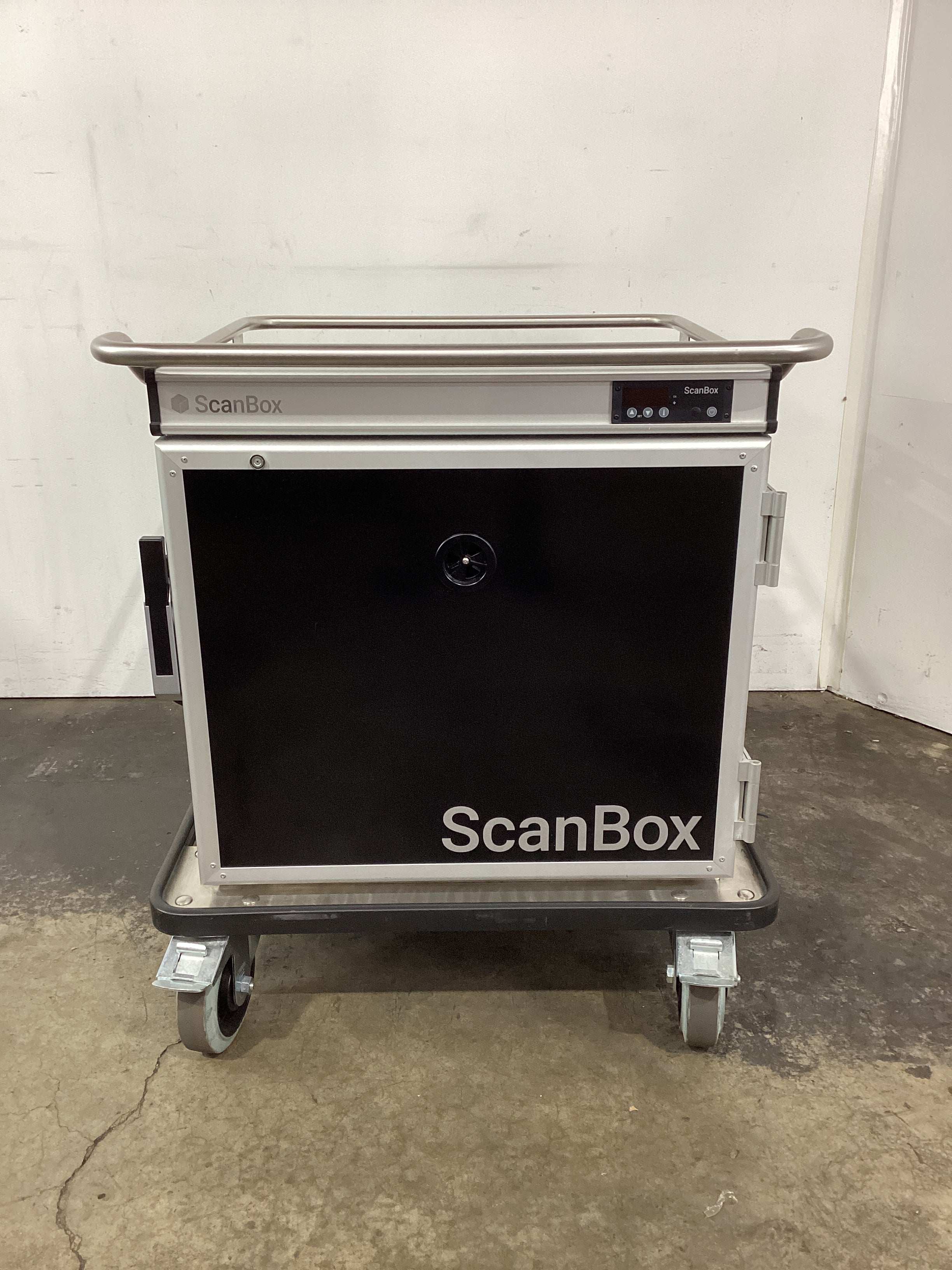 Scanbox Banquet H5 198104-1 Heated Holding Cabinet - 849494