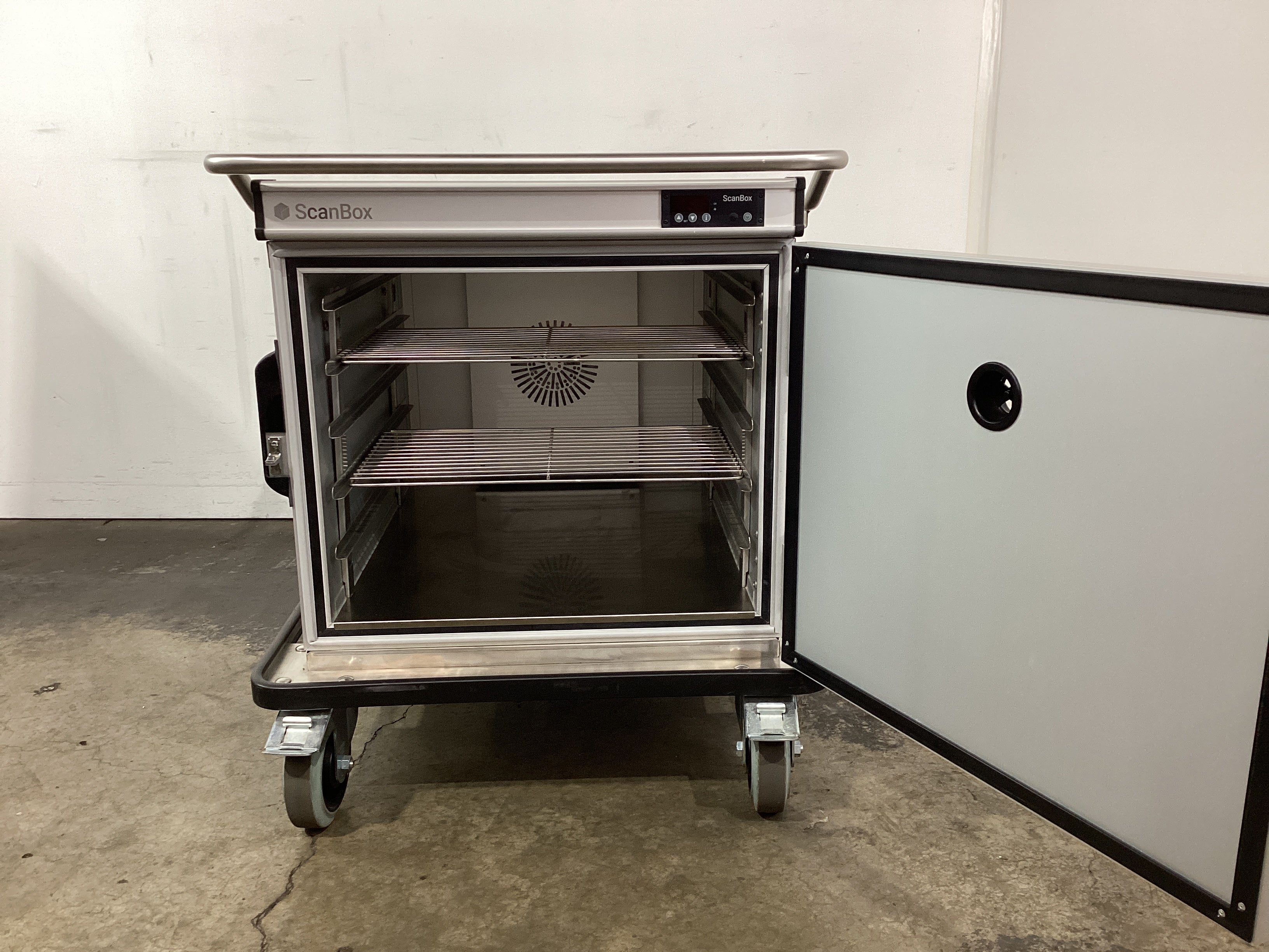 Scanbox Banquet H5 198104-1 Heated Holding Cabinet - 849494