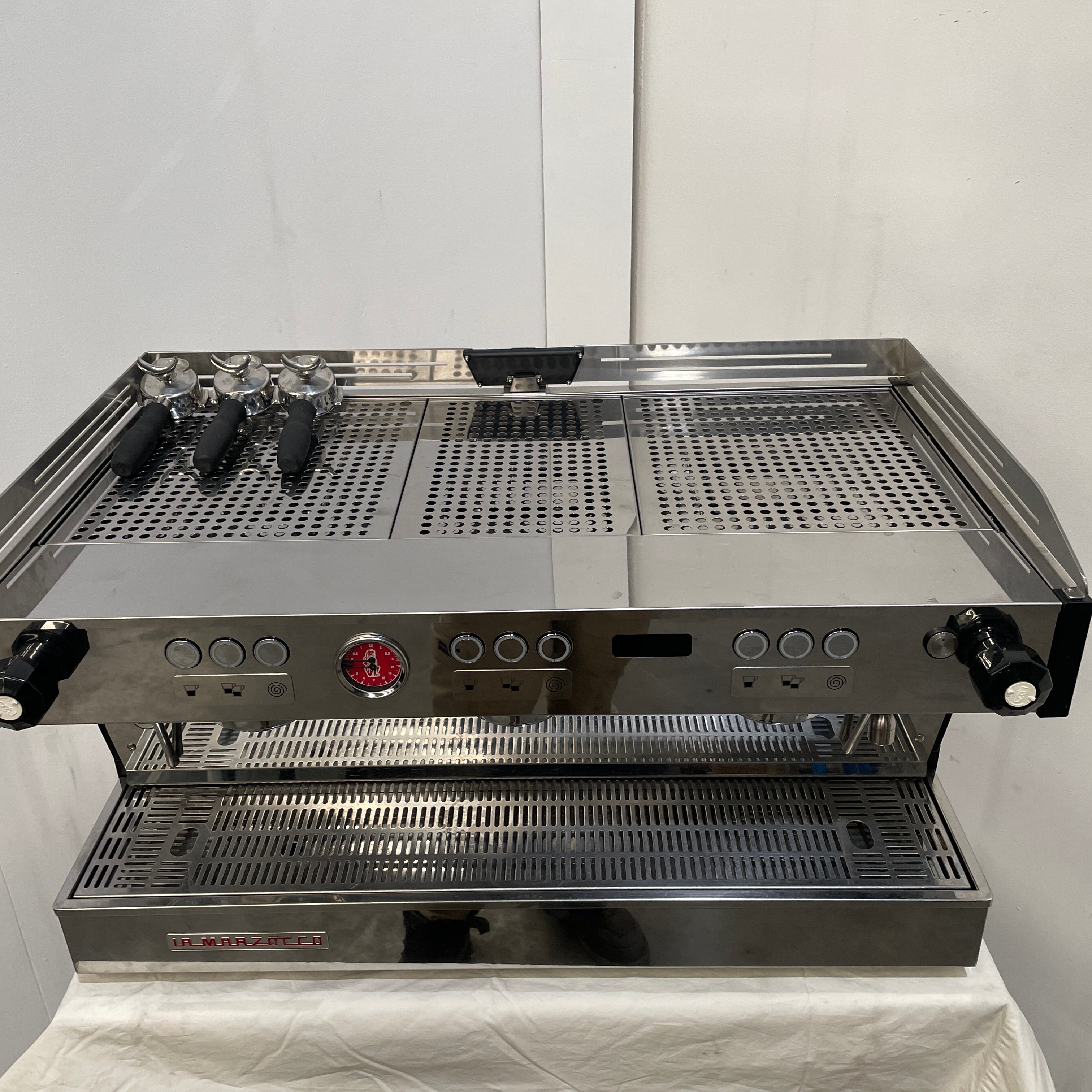 La Marzocco Linea PB 3AV 3 Group Coffee Machine - 850221