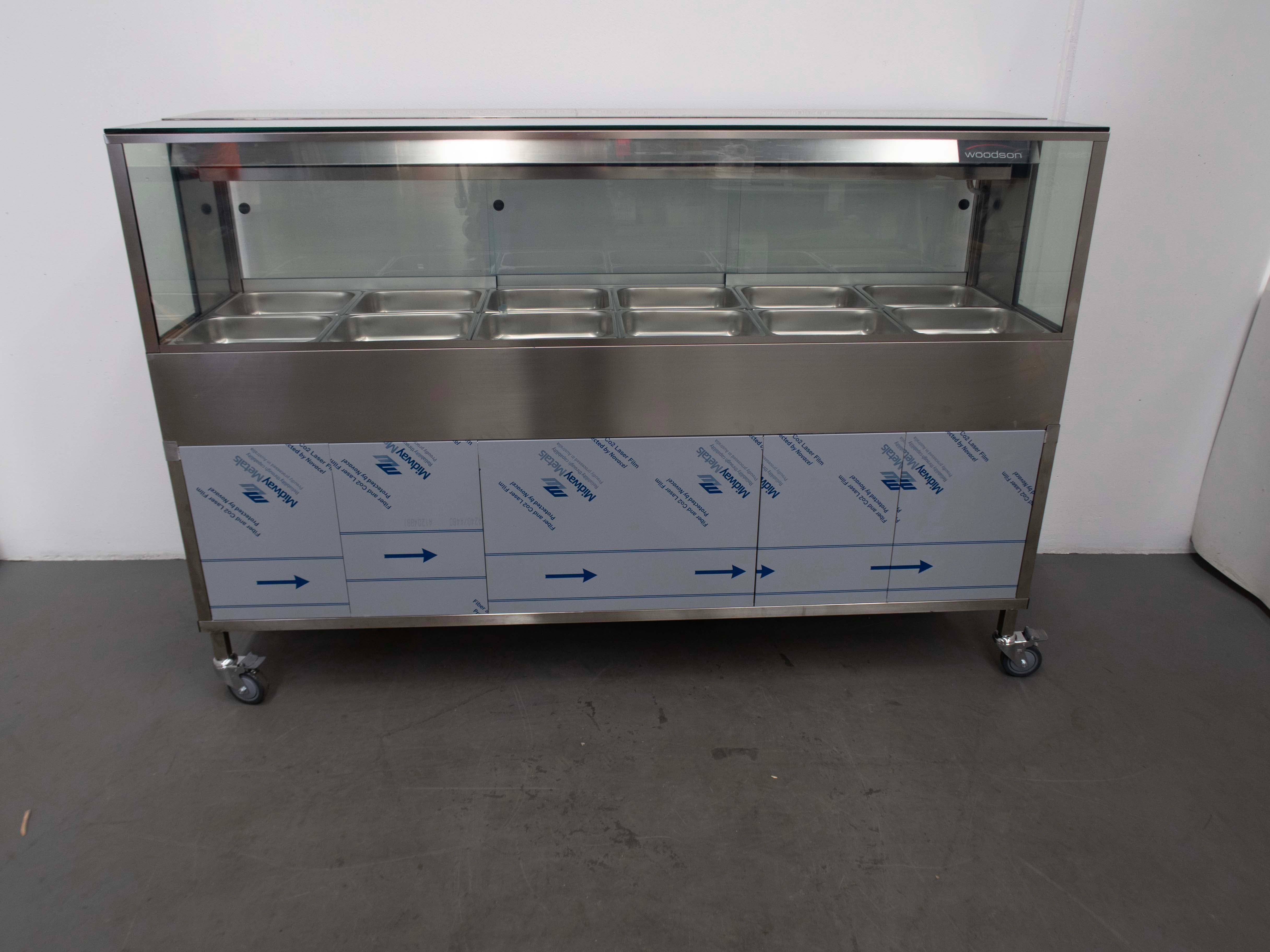 Woodson WR.CFSQ.26 Cold Food Display - 851132