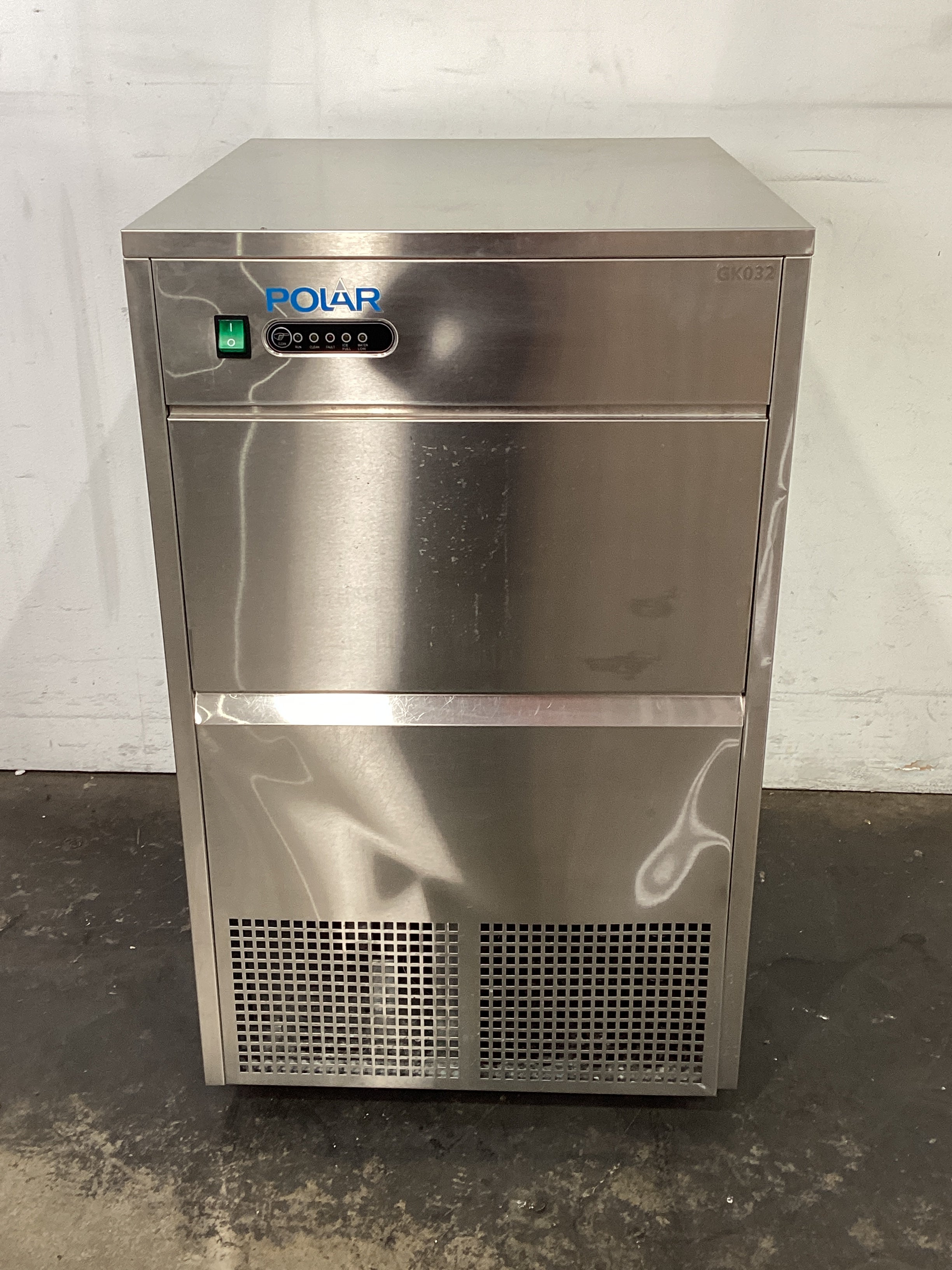 Polar G-Series GK032-A Ice Machine - 852226