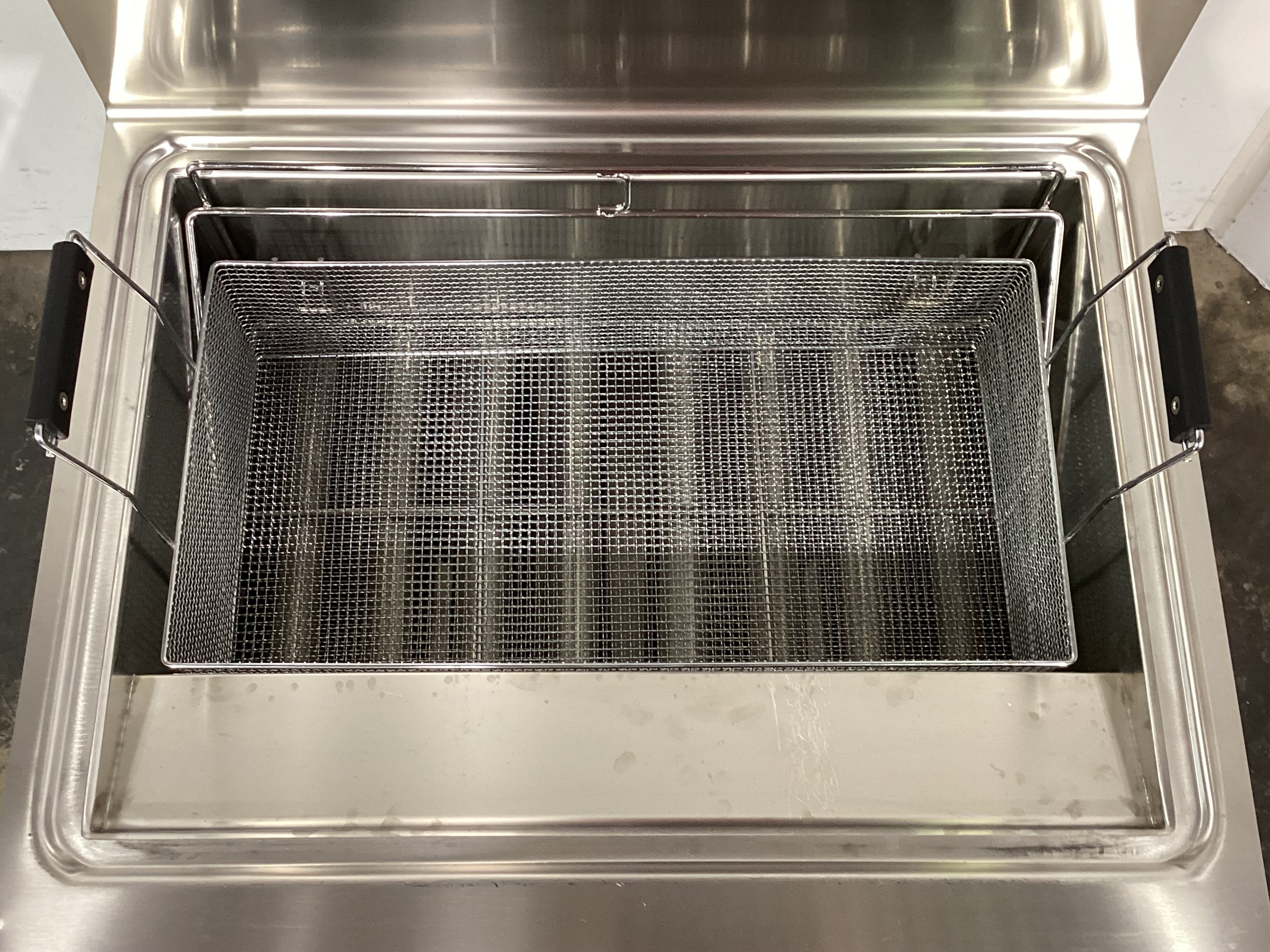 Lotus F45-78G Gas Donut Fryer - 854301