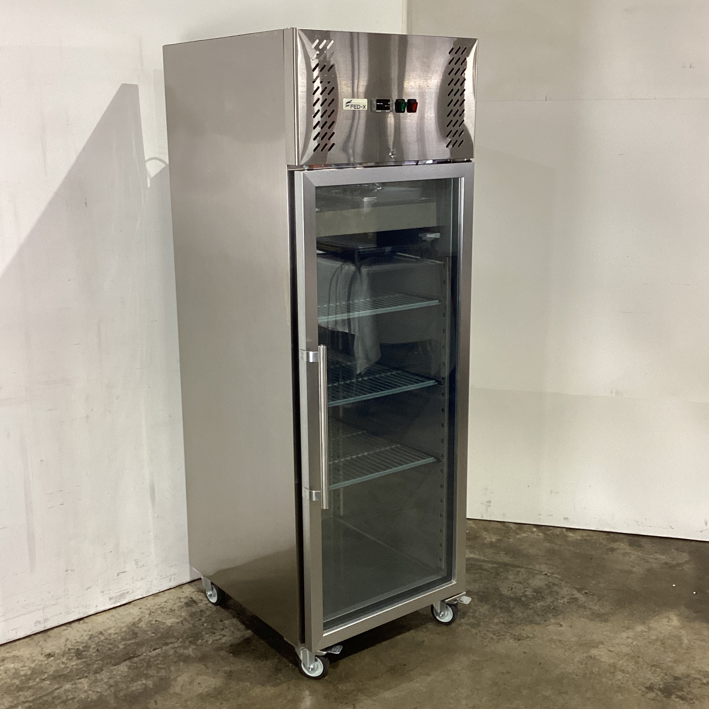FED-X XURF600G1V Upright Freezer - 854555