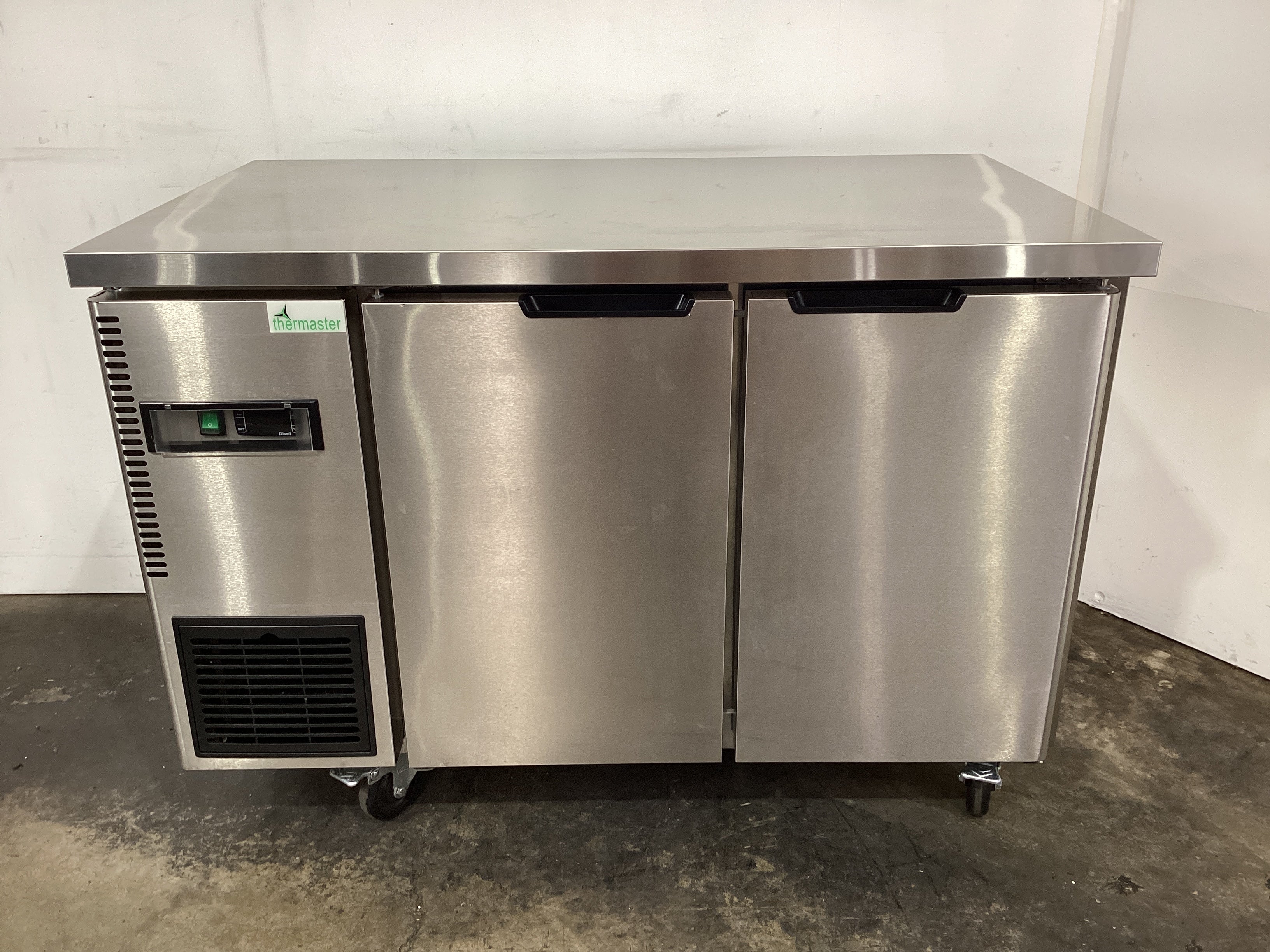 FED TL1200BT Underbench Freezer - 855270