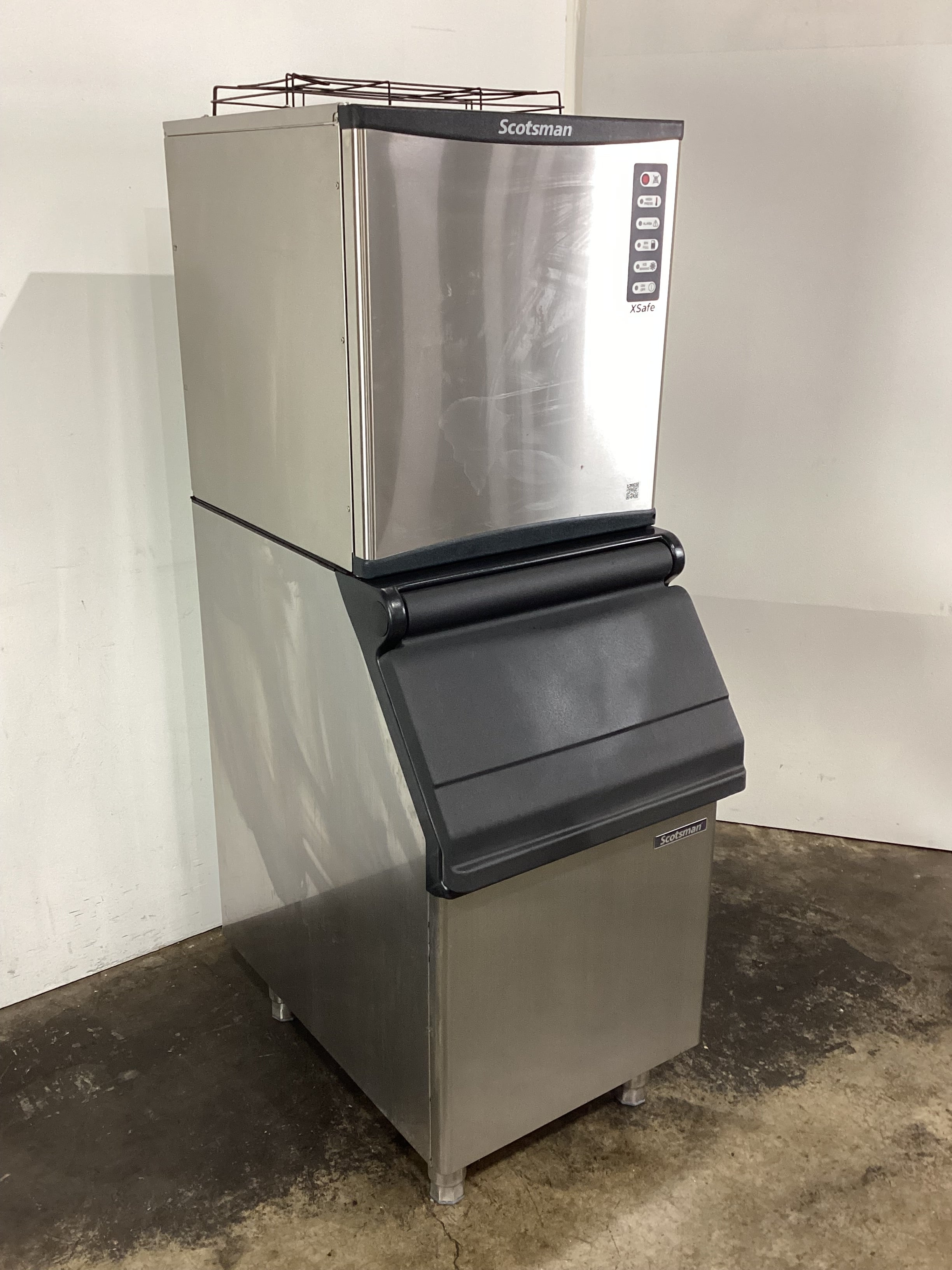 Scotsman NW507AS 220 Ice Machine - 855899