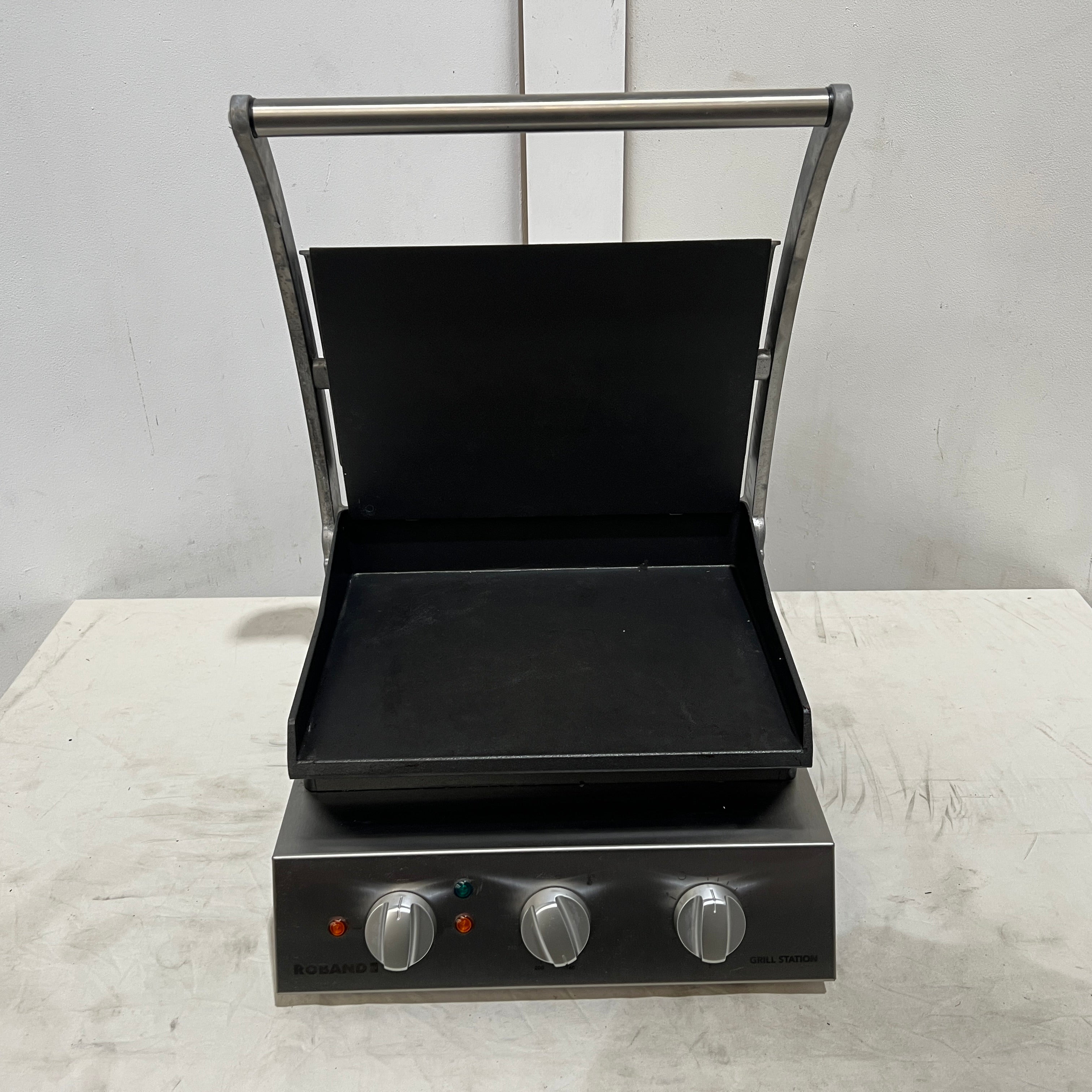 Roband GSA610ST Contact Grill - 858534