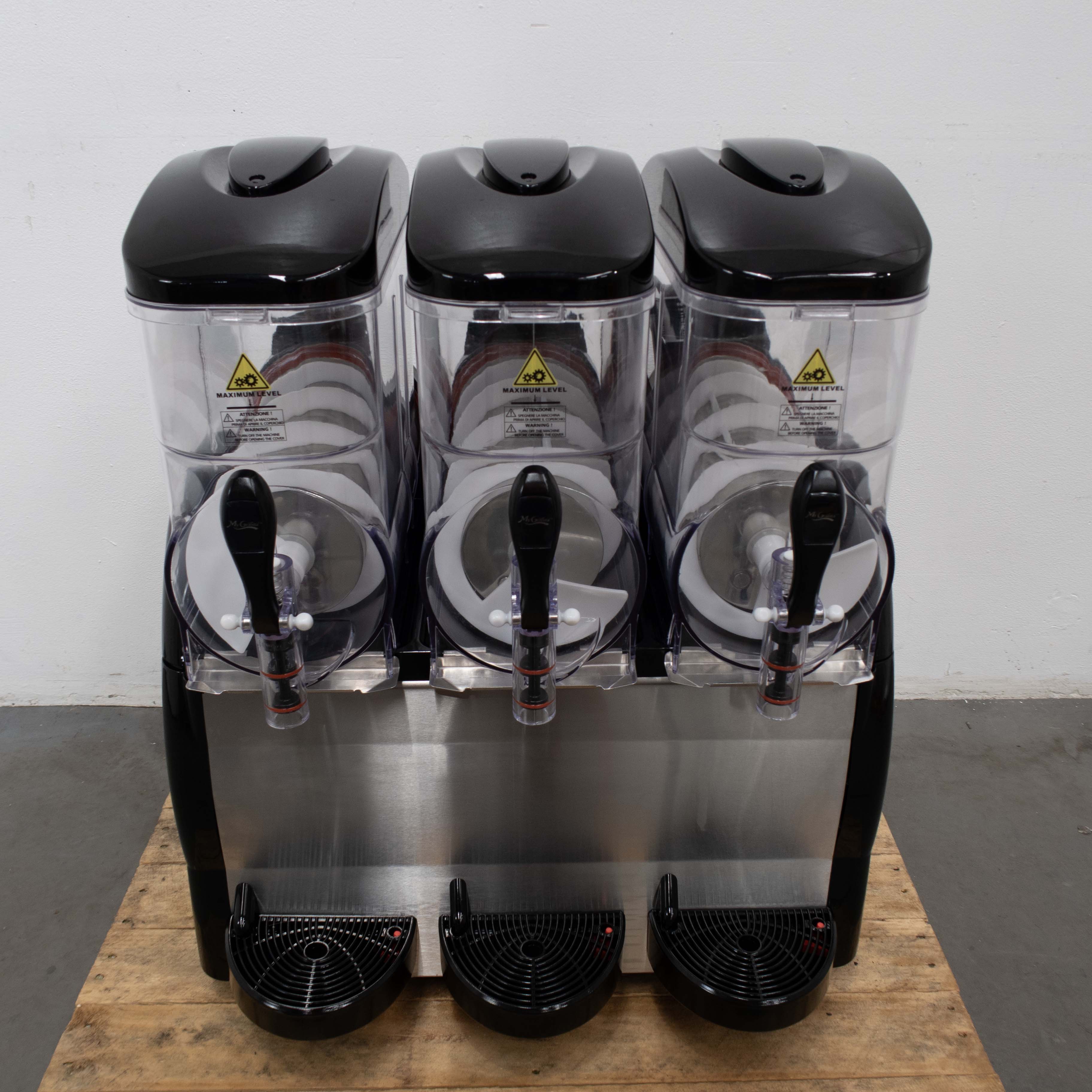 Benchstar Fabigani 3S Triple Bowl Granita Slushie Machine - 859071