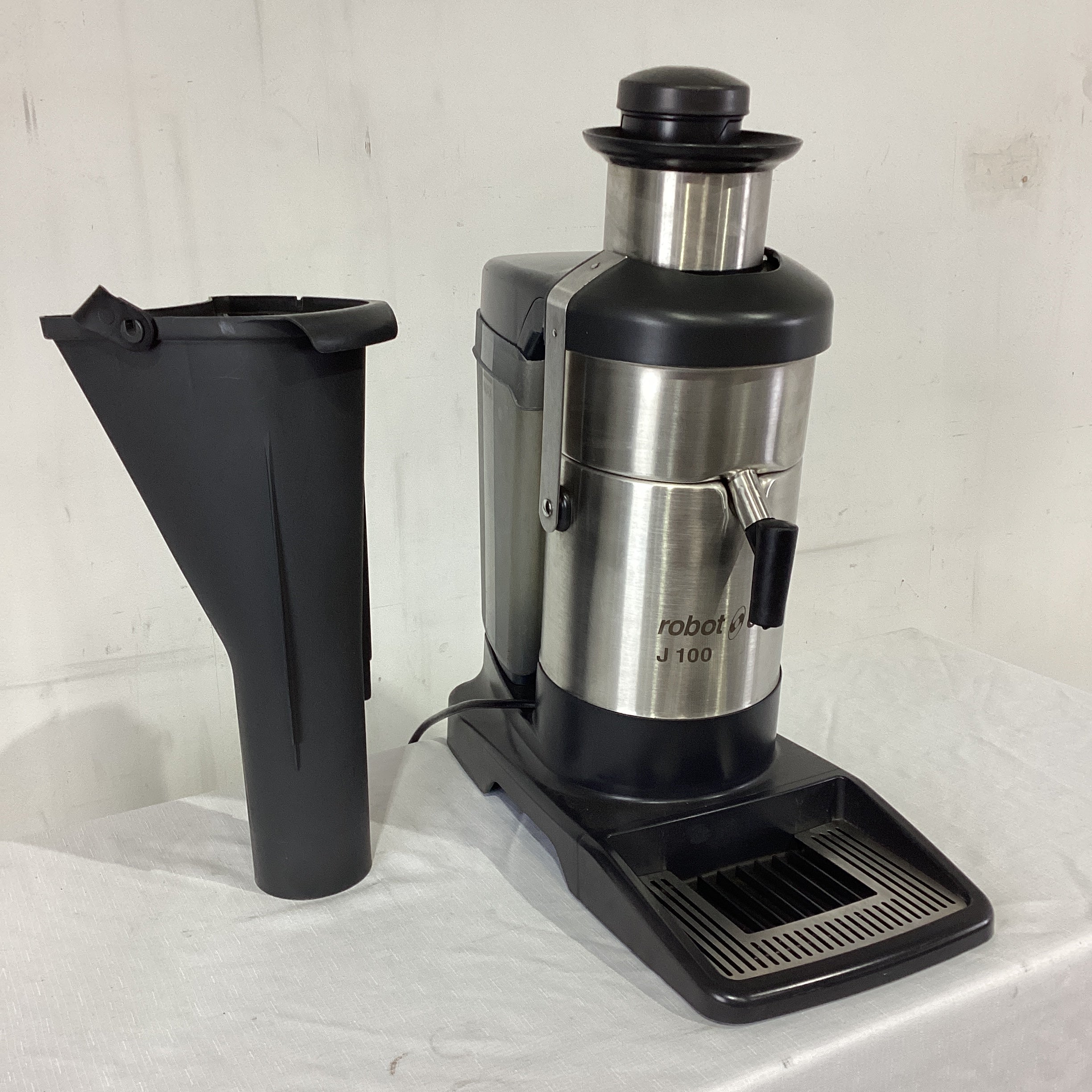 Robot Coupe J100 Ultra Juicer - 859643