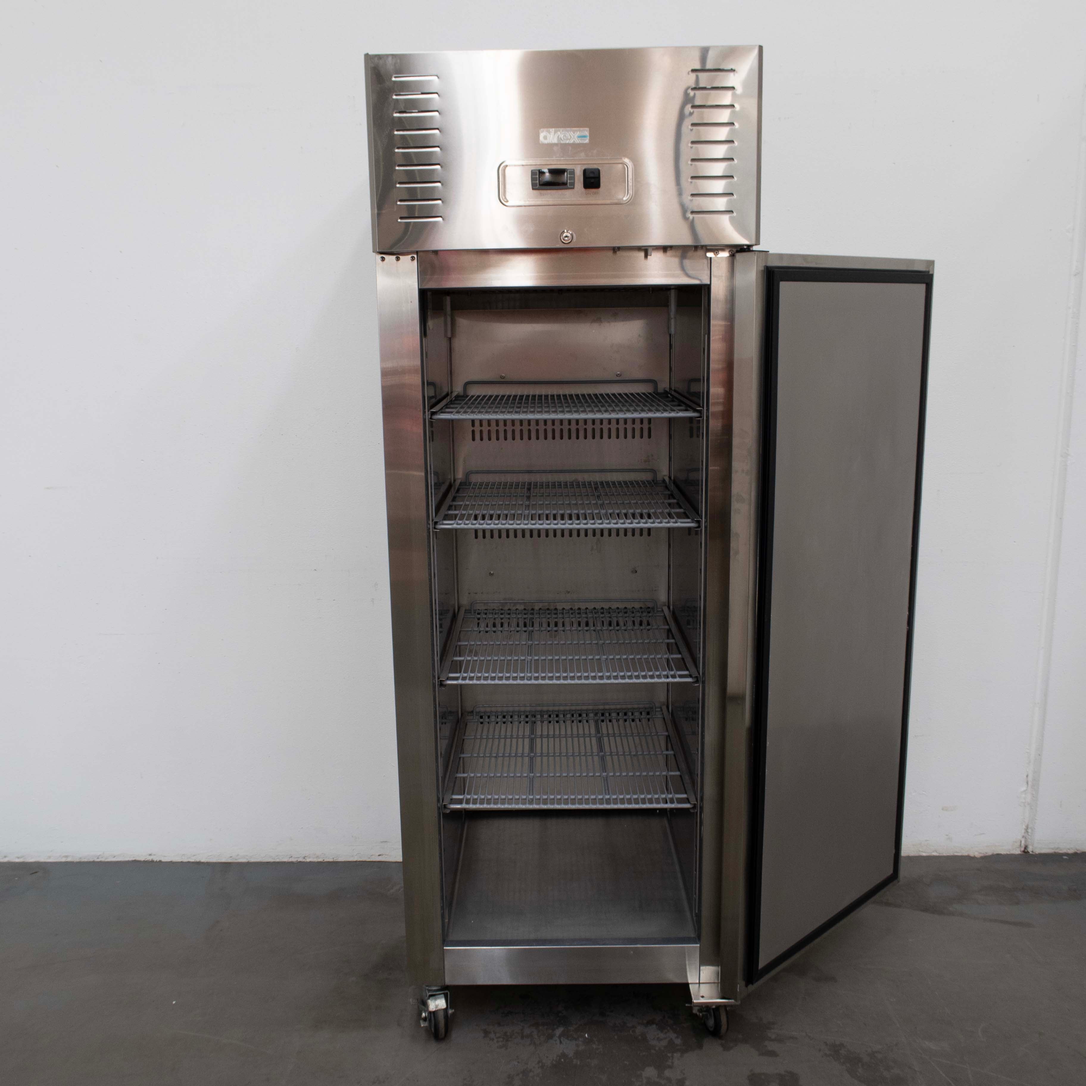 Airex AXR-URGN-1 Upright Fridge - 859760