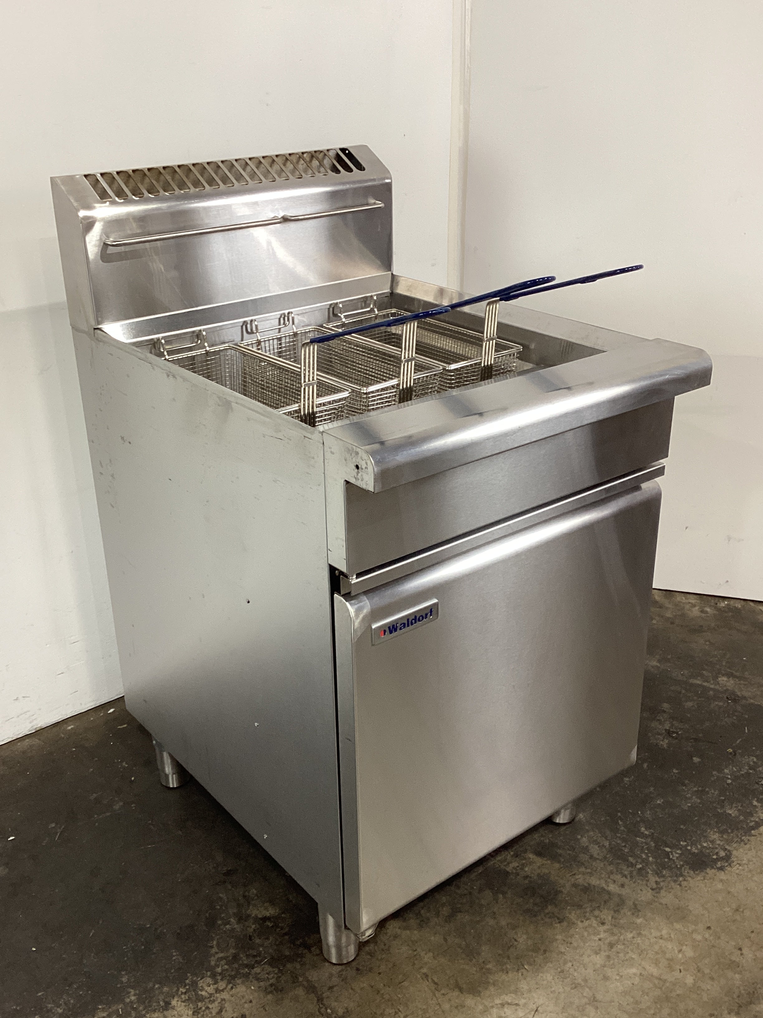 Waldorf FN8130G Fryer - 860386