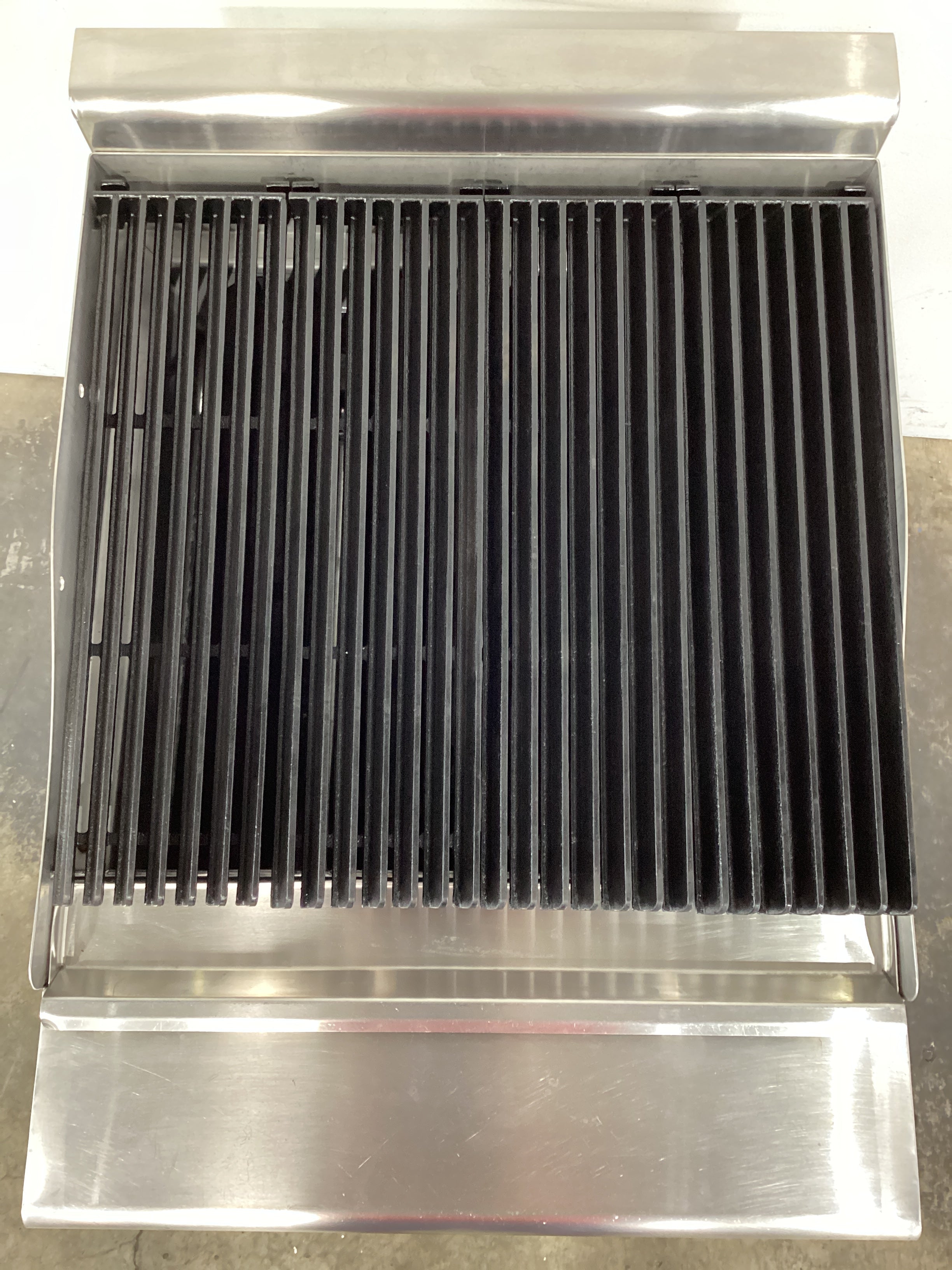 B&S VCBR-6 Char Broiler - 861213