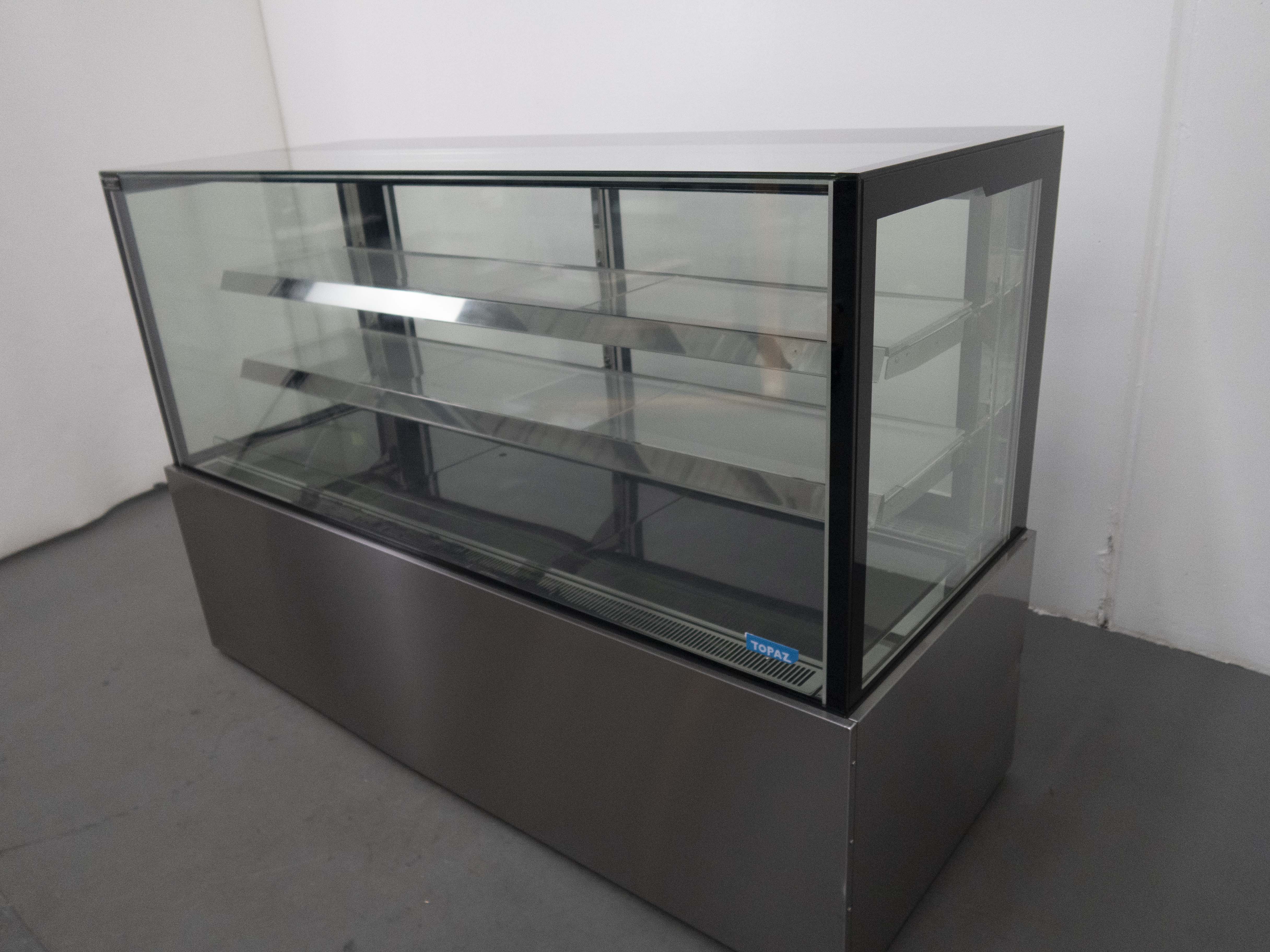 Williams Topaz HTG18 Cake Display - 861747