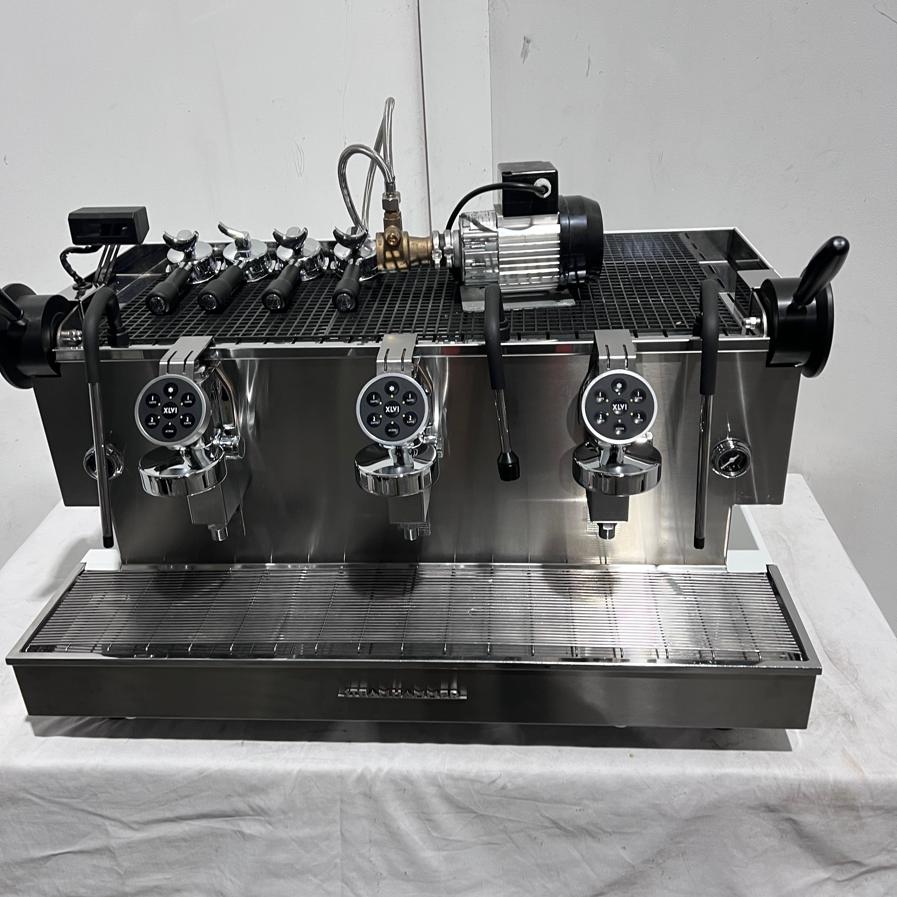 XLVI Steamhammer Electronic 3 Group Coffee Machine - 862391