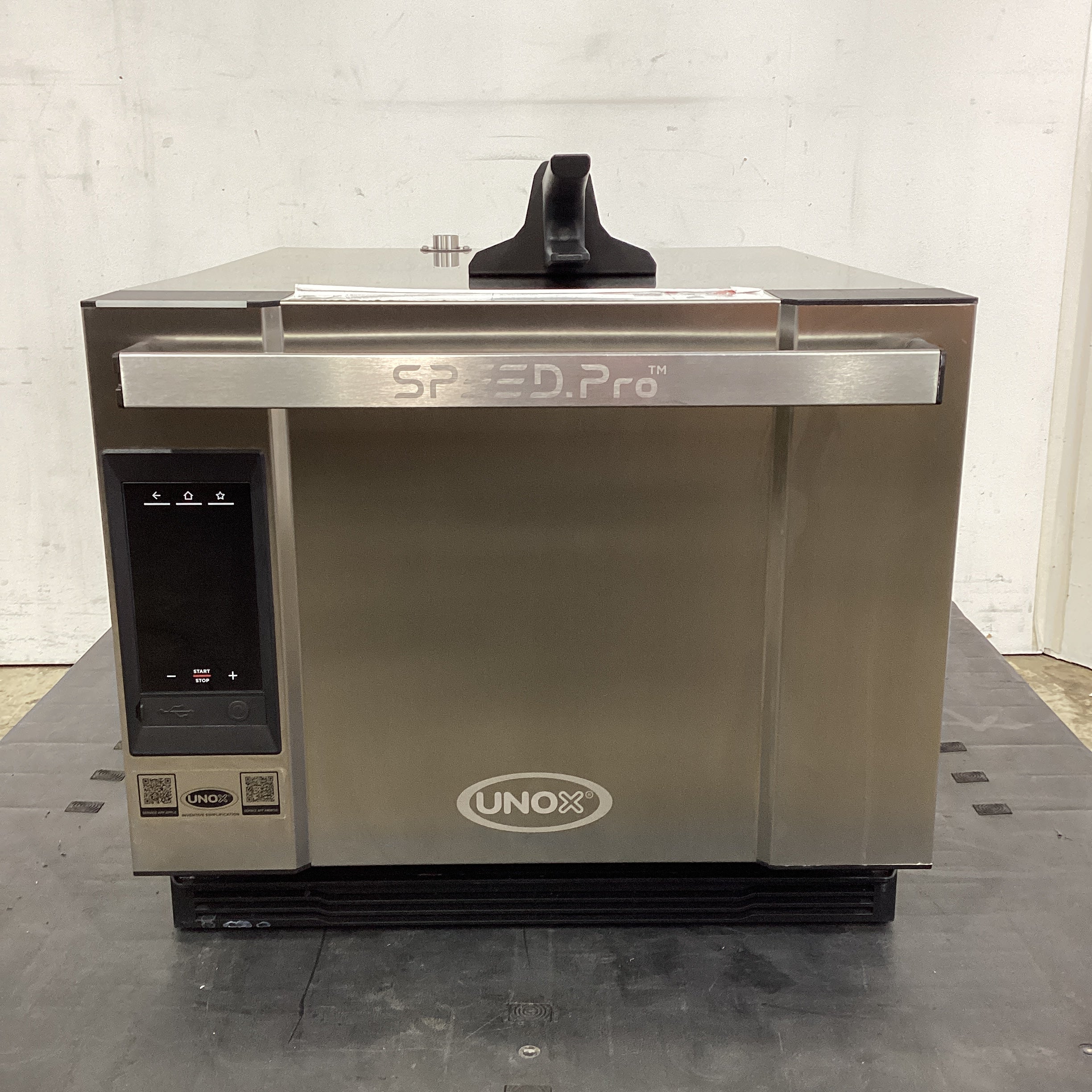 Unox XESR-03HS-EDDN Speed Oven - 863276