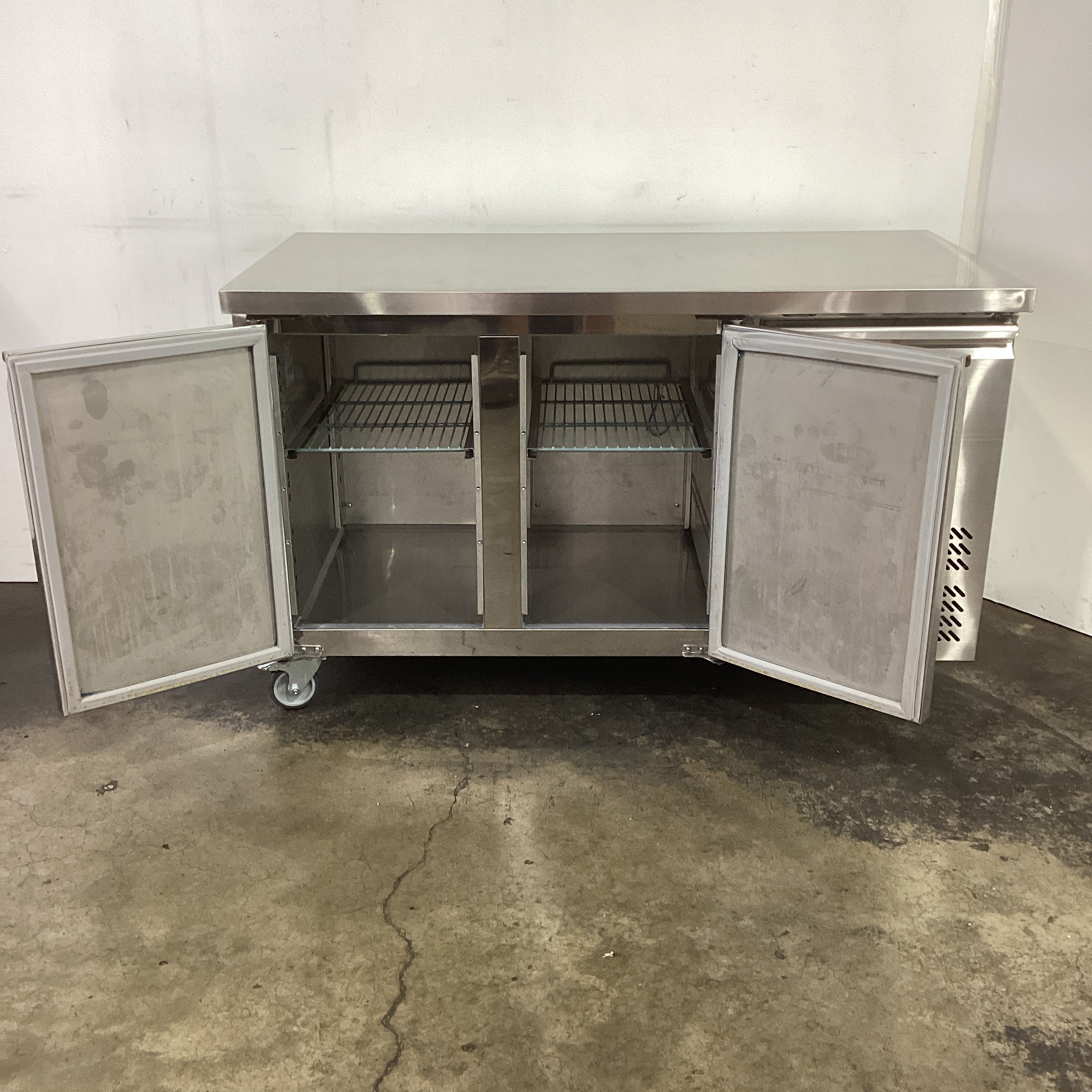 FED-X XUB7C13S2V Bench Fridge - 863480