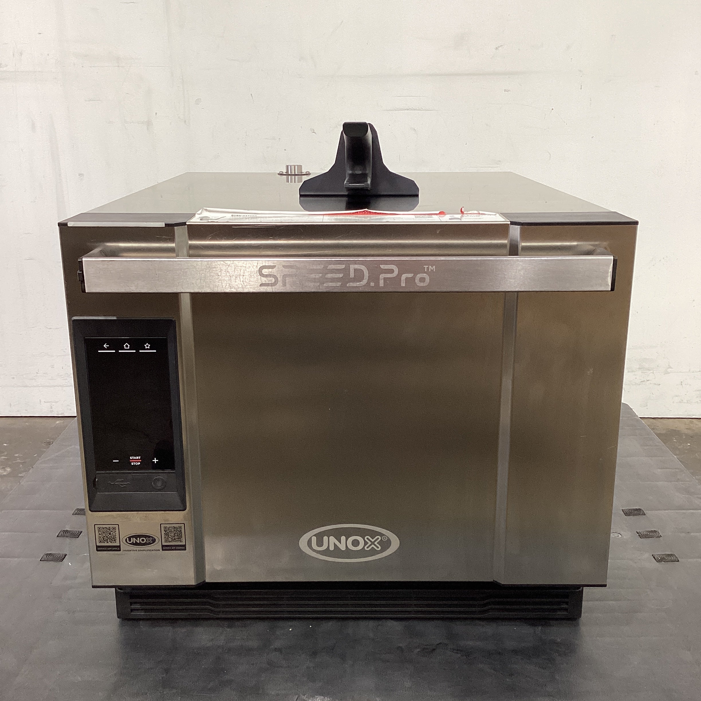 Unox XESR-03HS-EDDN Speed Oven - 865269