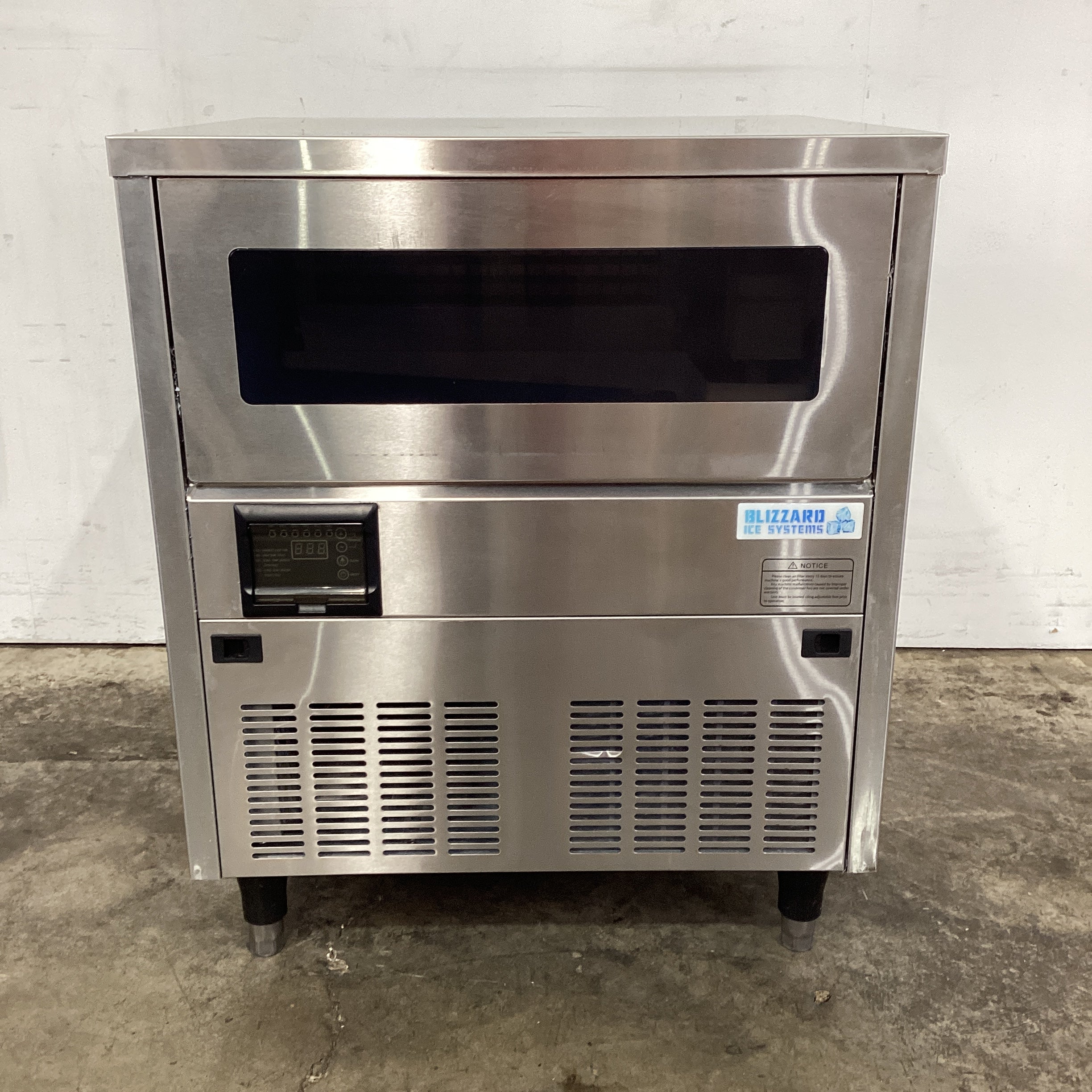 Blizzard SN-81B Ice Machine - 865343